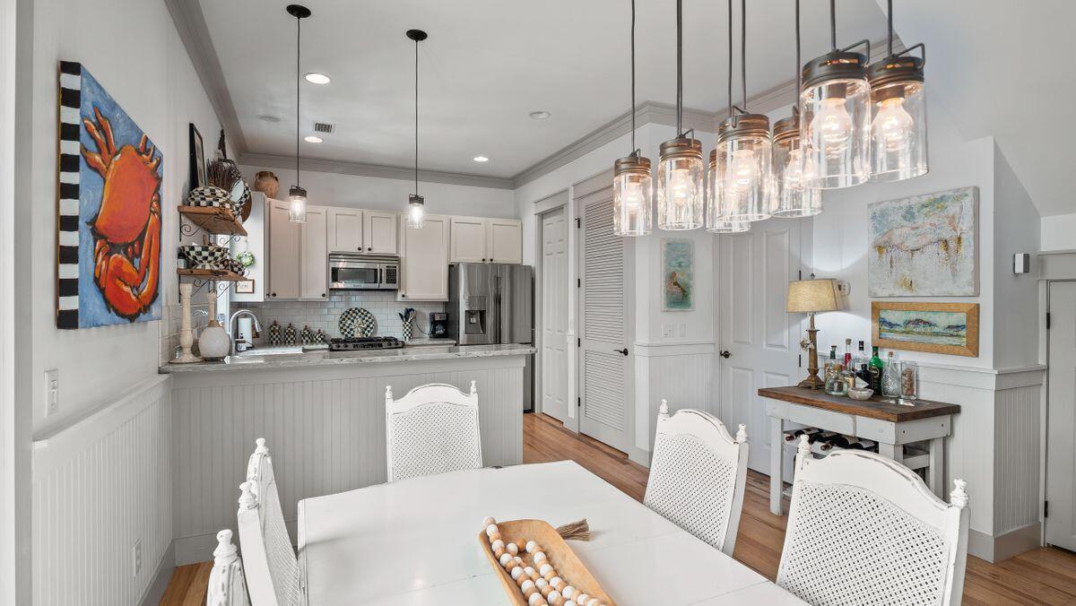 GRAYTON COVE - Residential