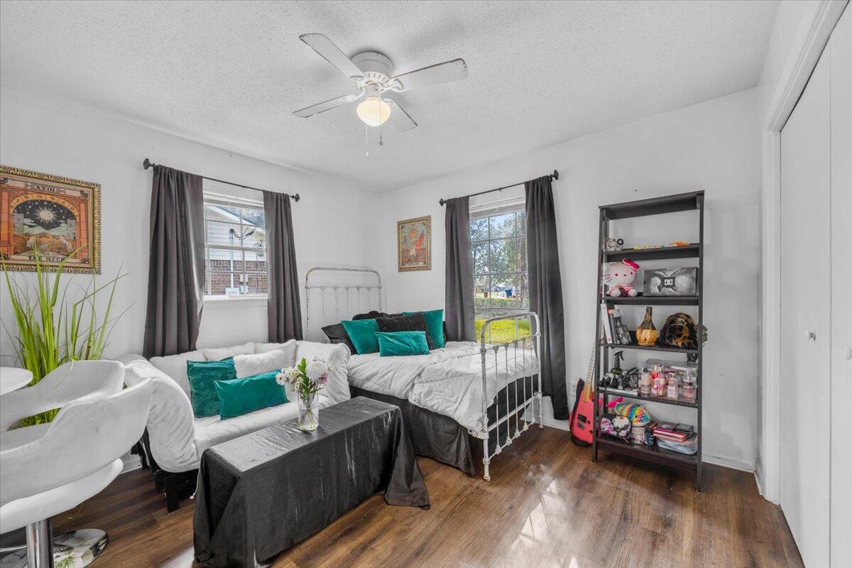 BAY RIDGE PARK - Residential
