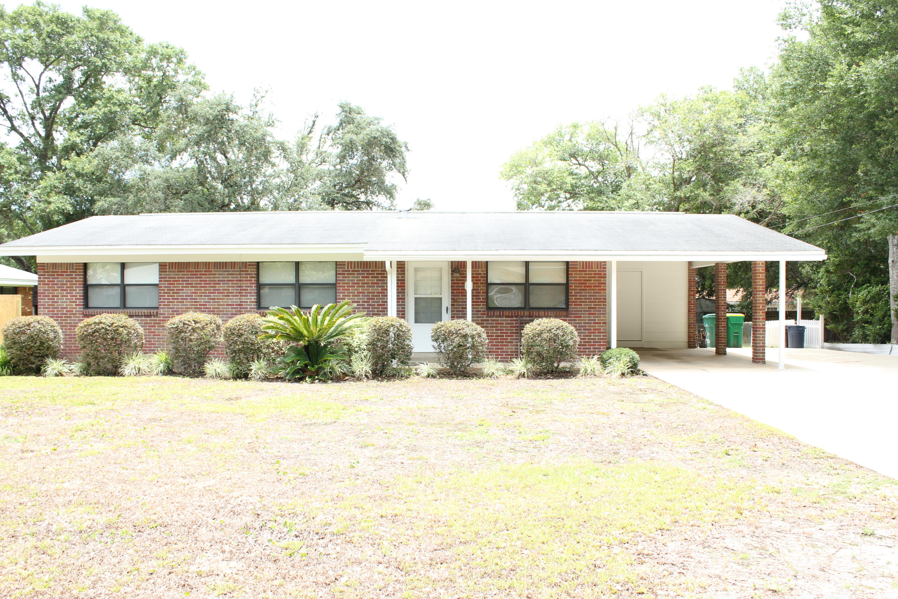 MARY ESTHER HEIGHTS - Residential