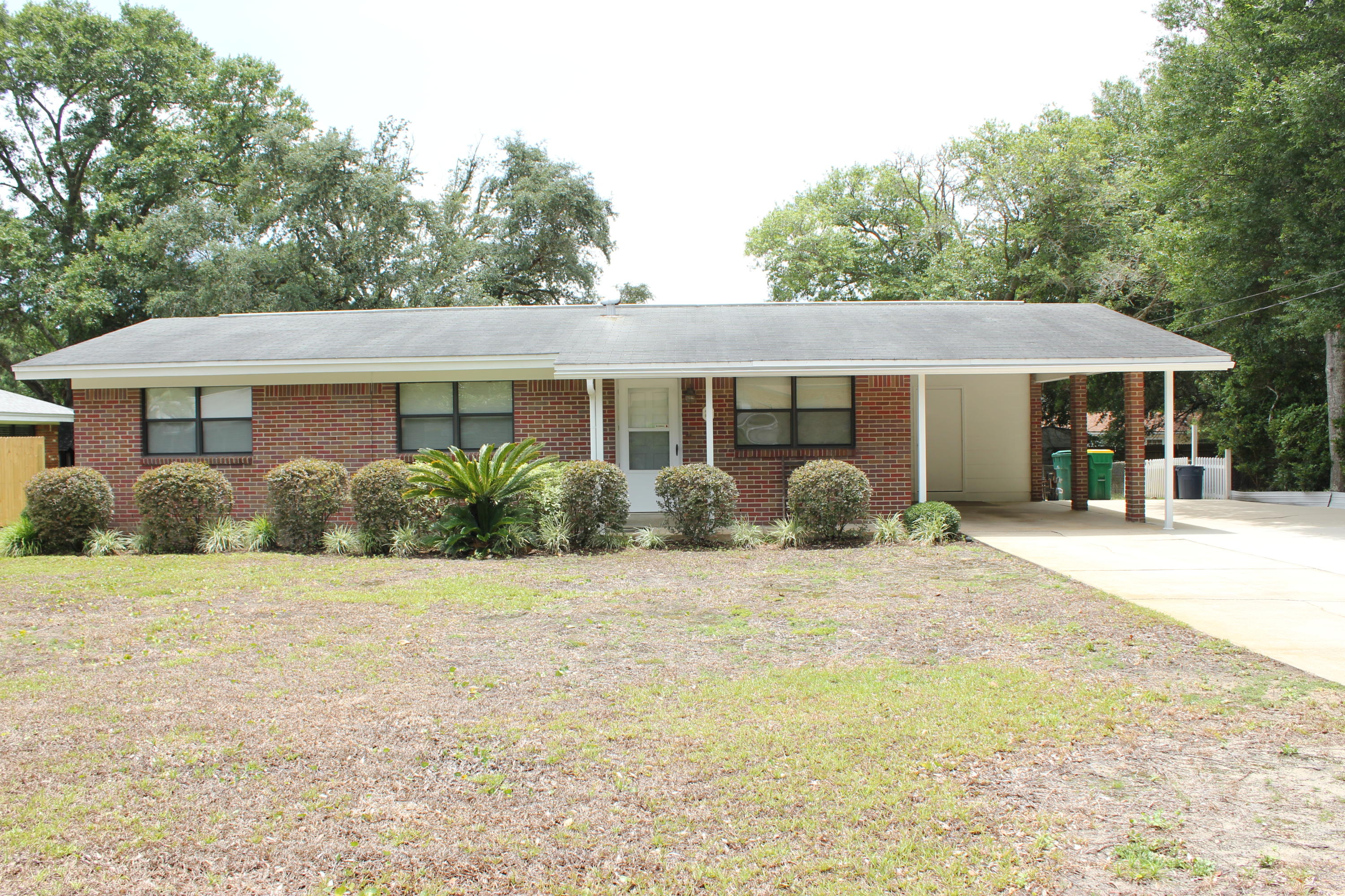 MARY ESTHER HEIGHTS - Residential