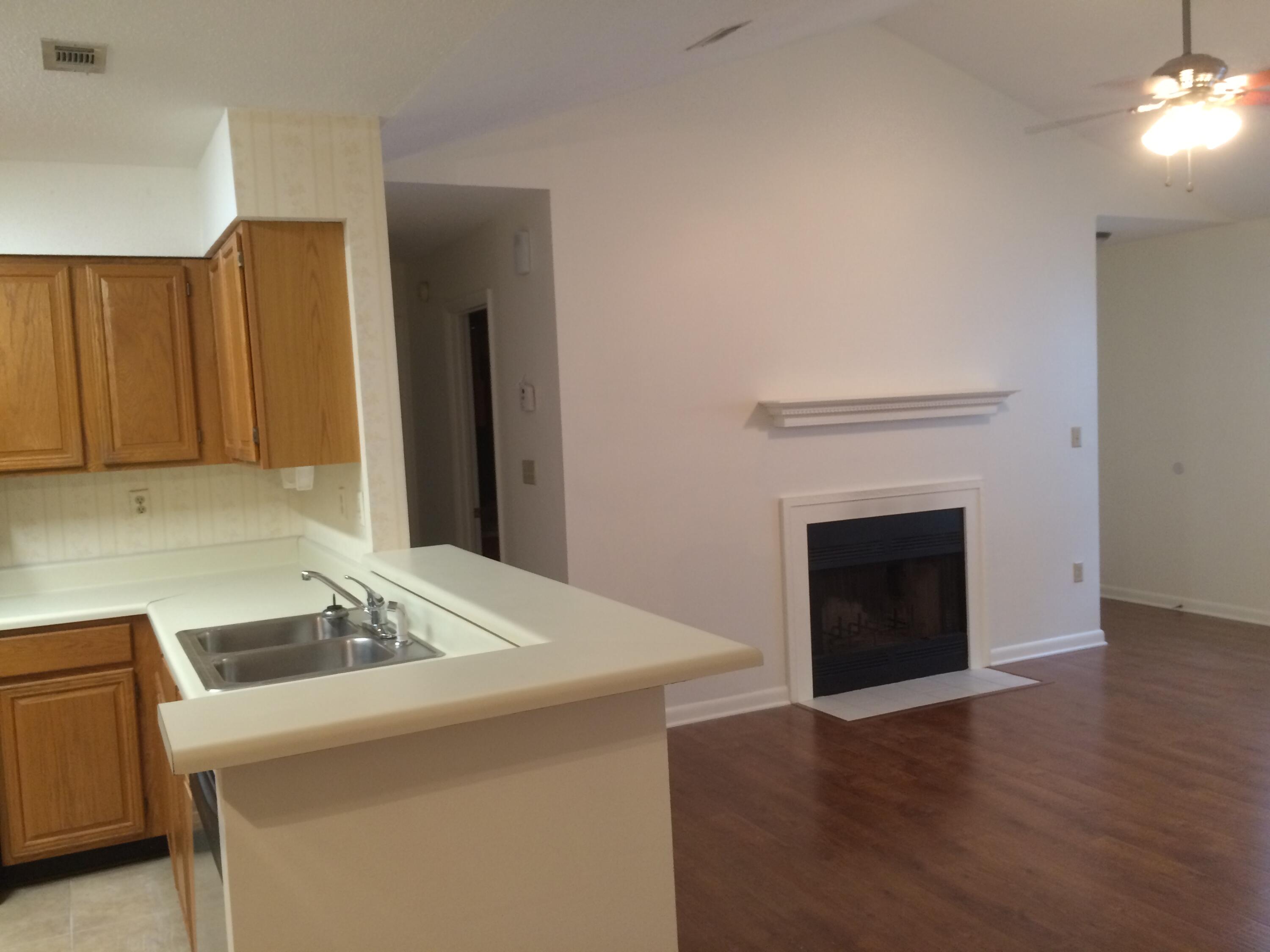 Parkwod Circle - Residential Lease