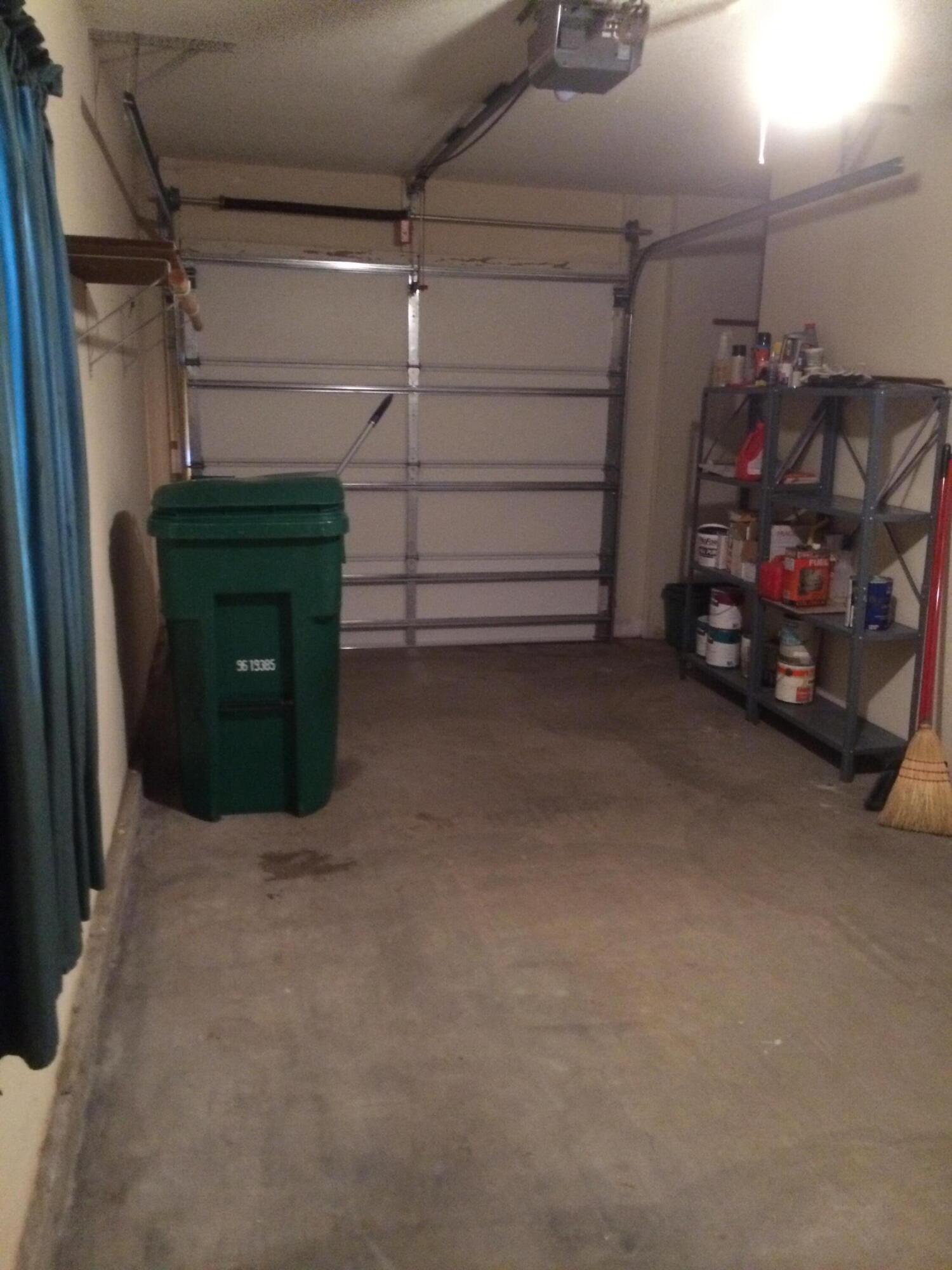 Parkwod Circle - Residential Lease