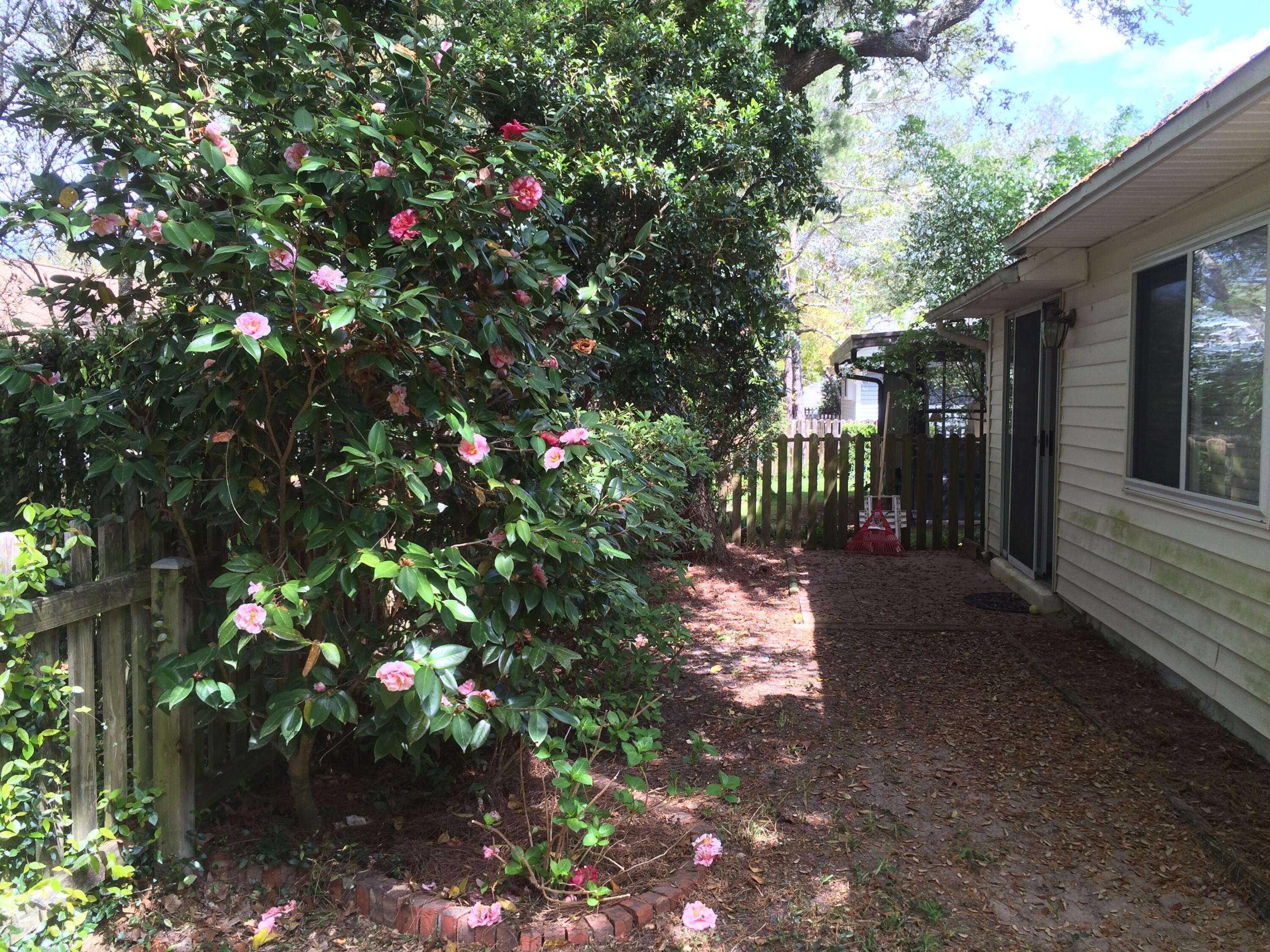 Parkwod Circle - Residential Lease