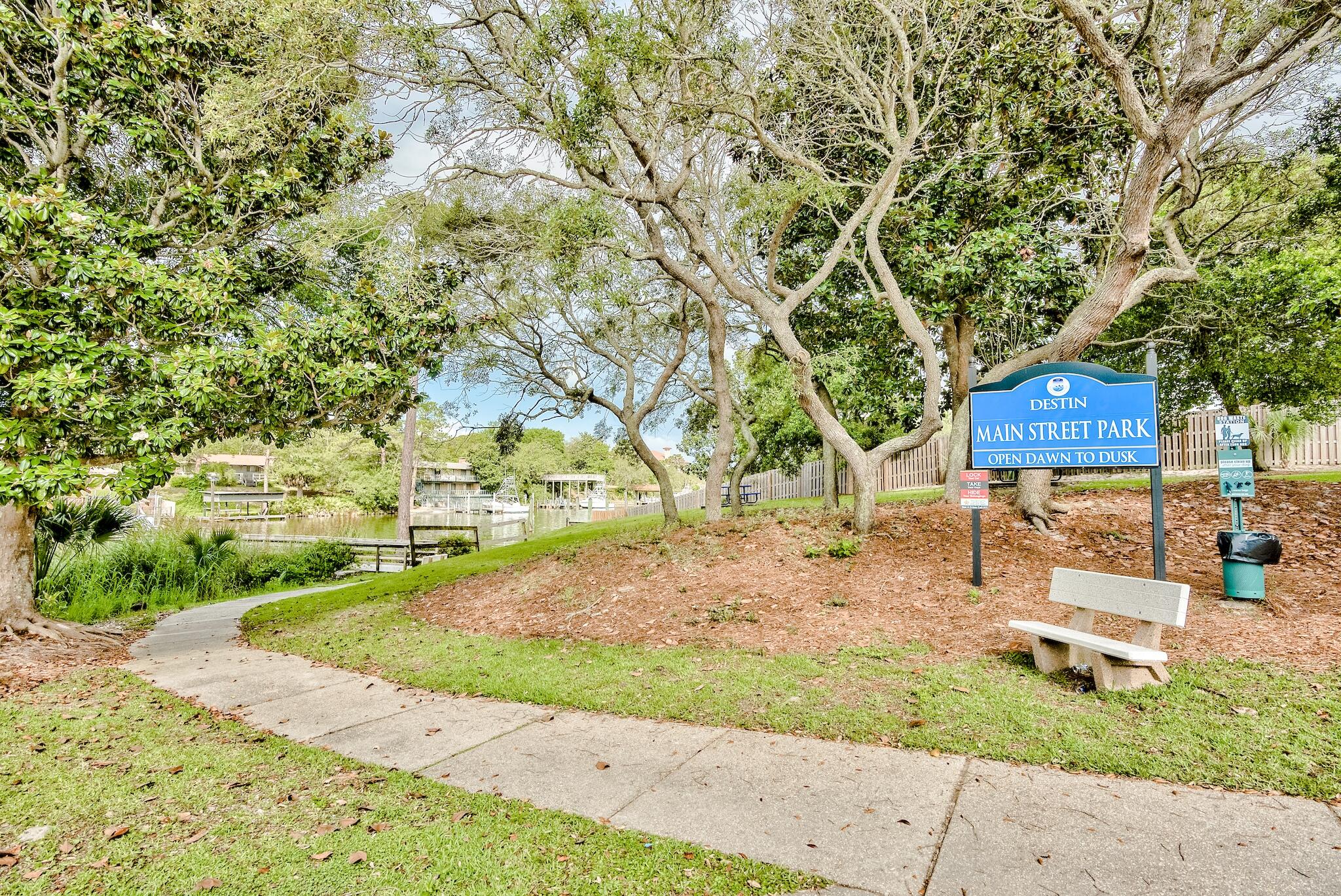 PINE RIDGE TRACE RE/SUB - Residential Lease