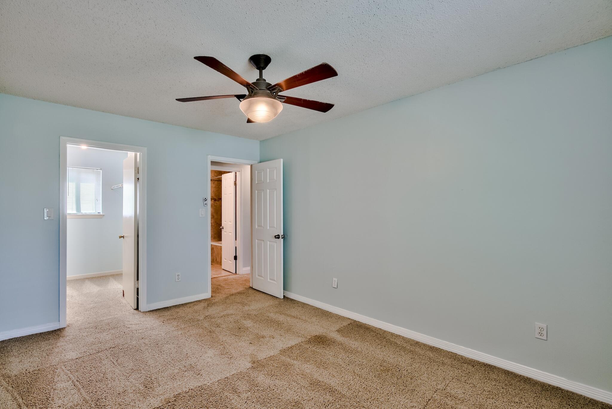 PINE RIDGE TRACE RE/SUB - Residential Lease