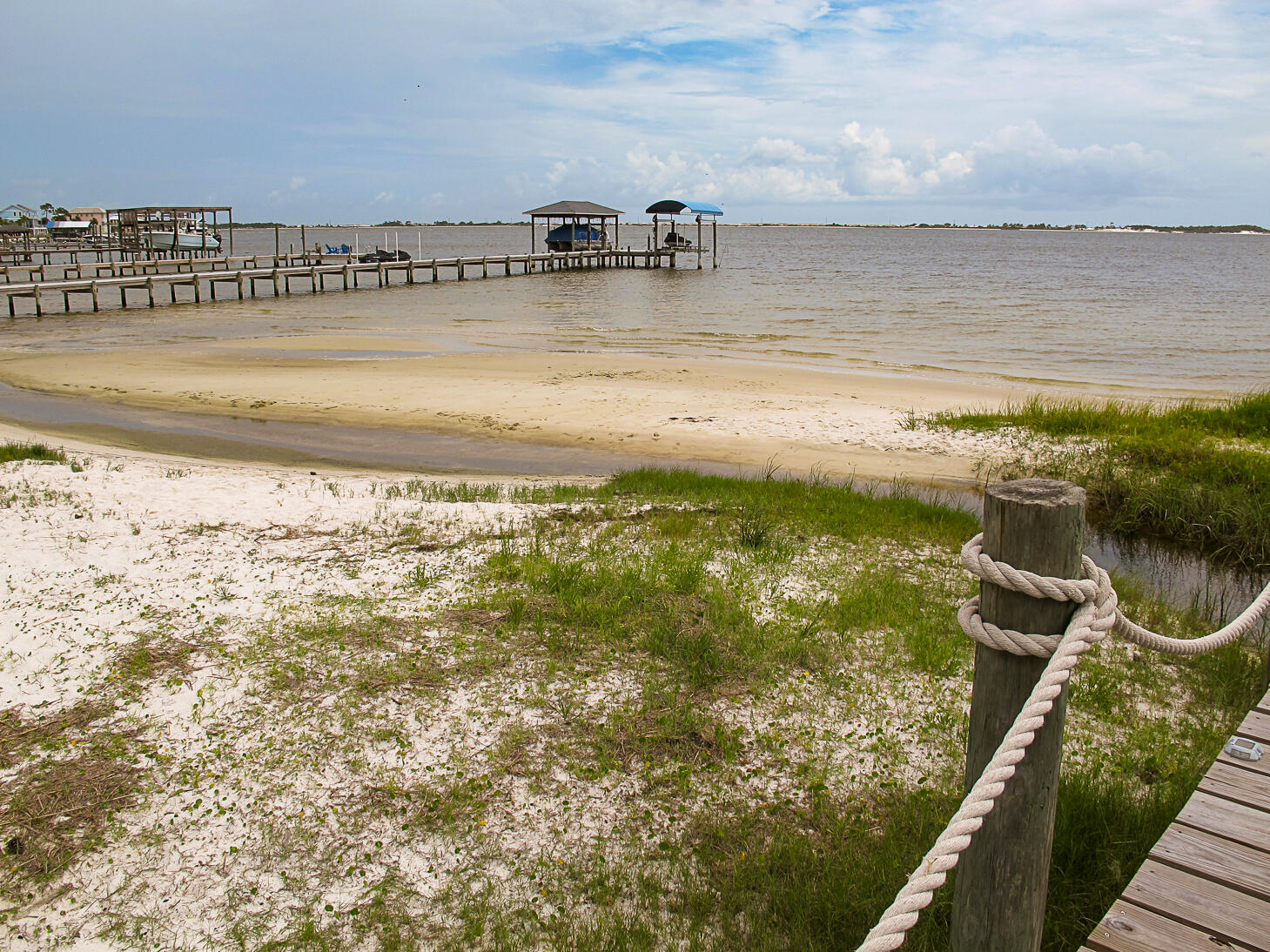 EMERALD POINTE PLAT 1 - Residential