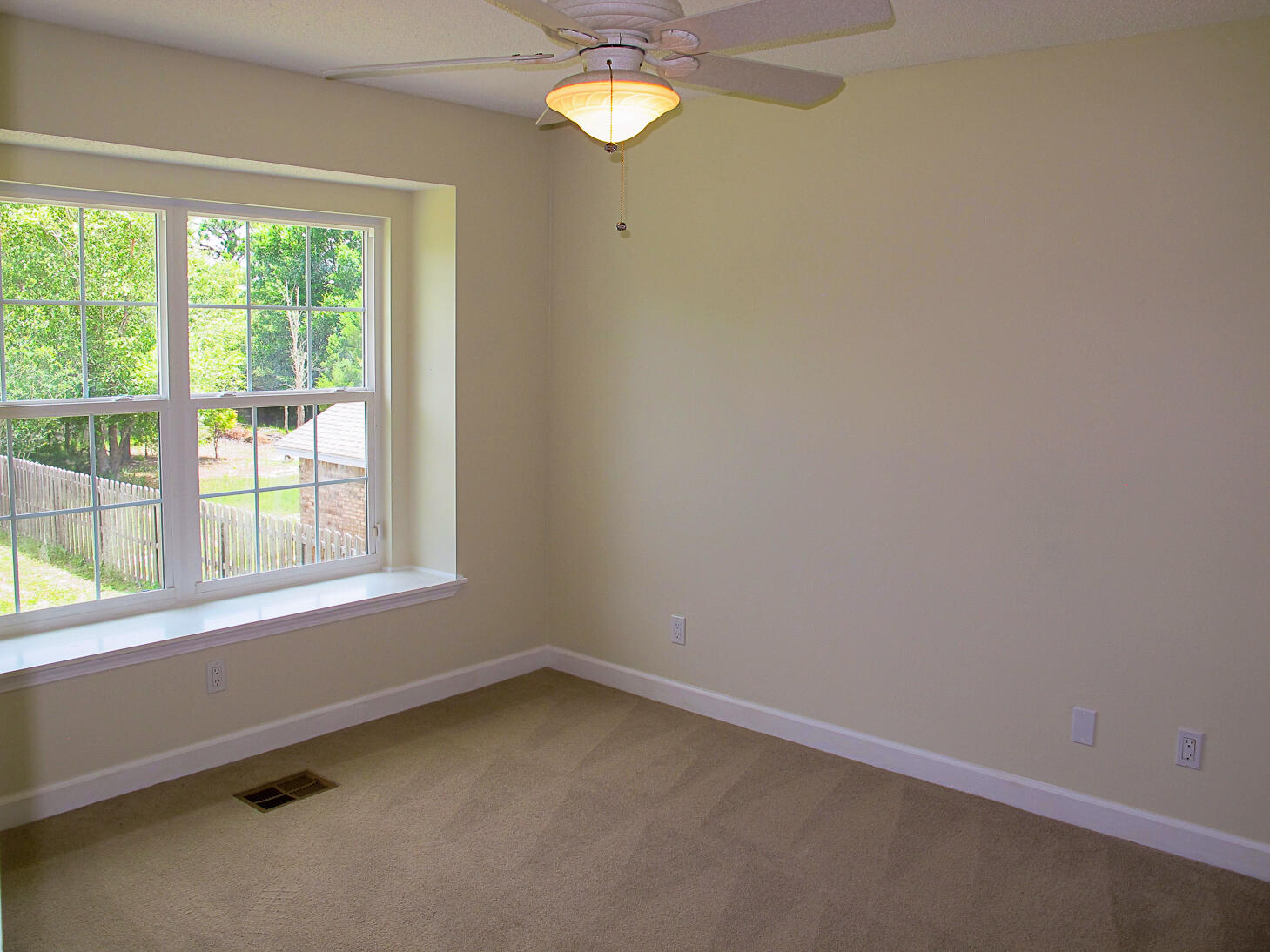 EMERALD POINTE PLAT 1 - Residential