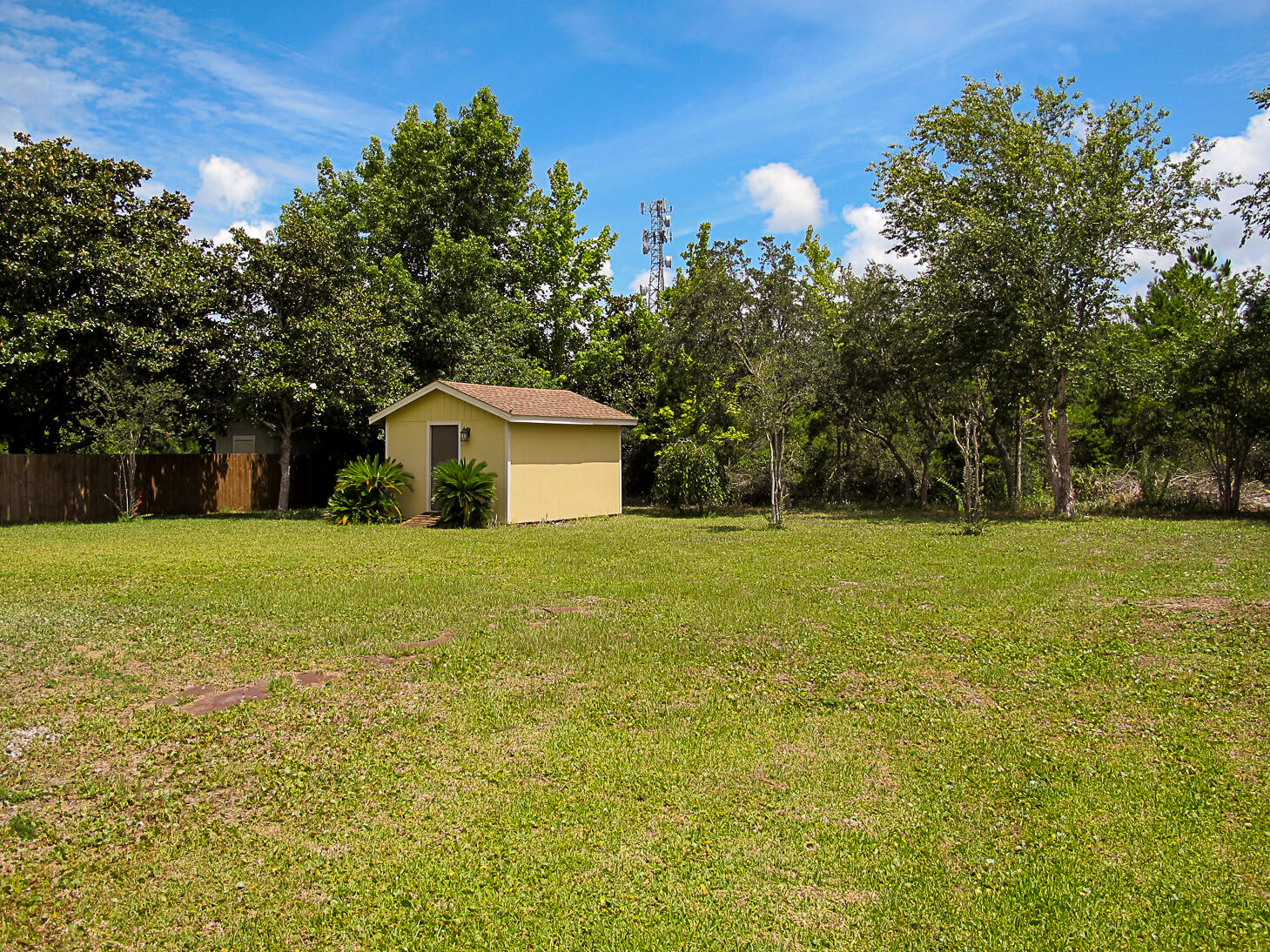 EMERALD POINTE PLAT 1 - Residential