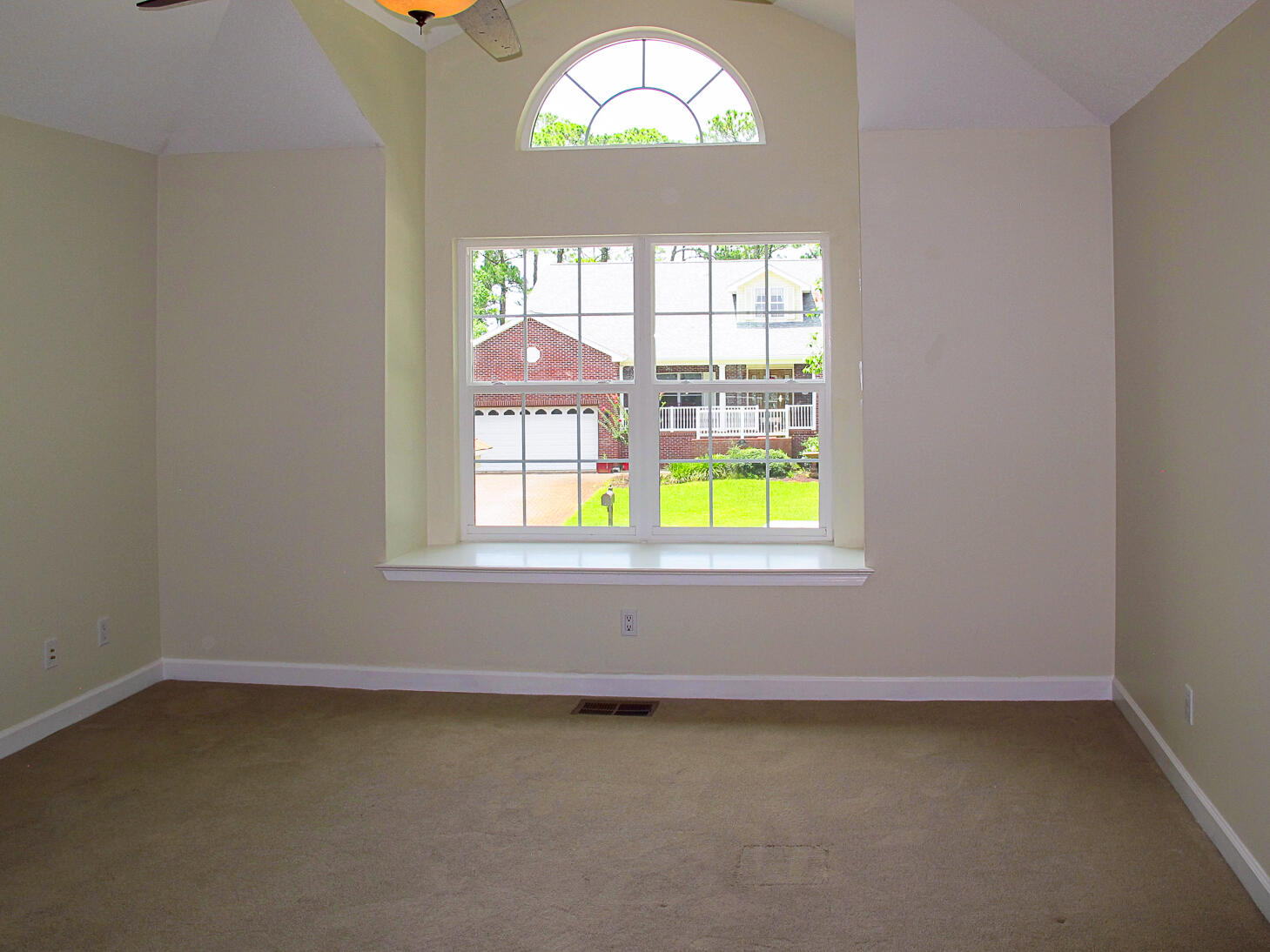 EMERALD POINTE PLAT 1 - Residential