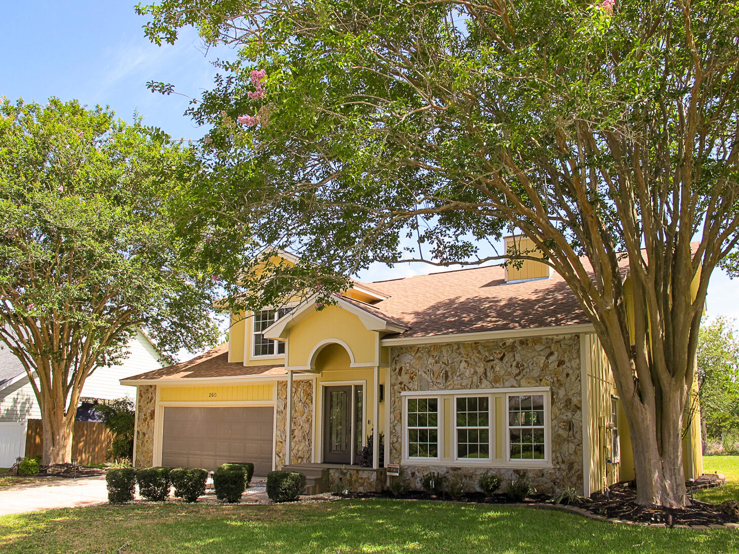You will definitely want to see this wonderful house on a full third of an acre, south of Hwy 98 and just 5.5 miles west of Hurlburt Field. Full of natural light, the brand new roof, new flooring and carpet, and fresh paint have brightened this gem to a high shine. Its classic traditional facade is accented by natural stone, and enhanced by the durability of hardiplank siding. More natural stone and fresh mulch dress up the landscaping. Bonus, it's high and dry, unlike many others in the neighborhood!Be sure to look for the many classic features to this lovely house. The front door is graced by a geometric stained glass design, reminiscent of Frank Lloyd Wright. As you enter, the soaring vaulted ceiling in the living room and mirror over the wood-burning fireplace (keep reading...)
