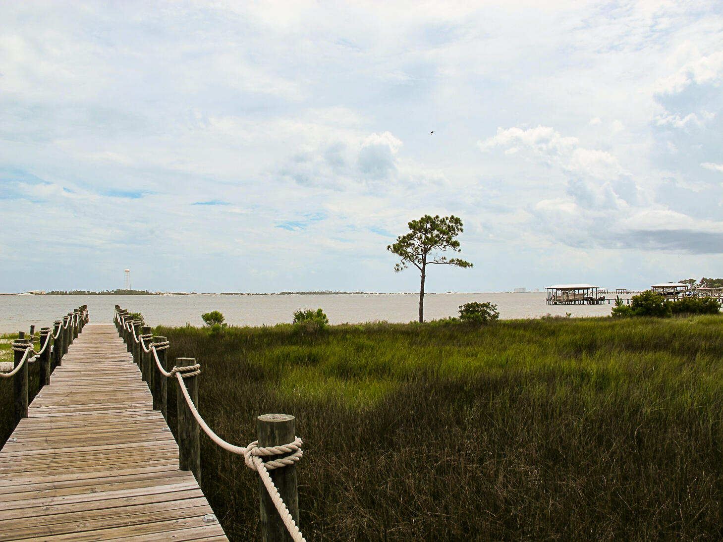 EMERALD POINTE PLAT 1 - Residential