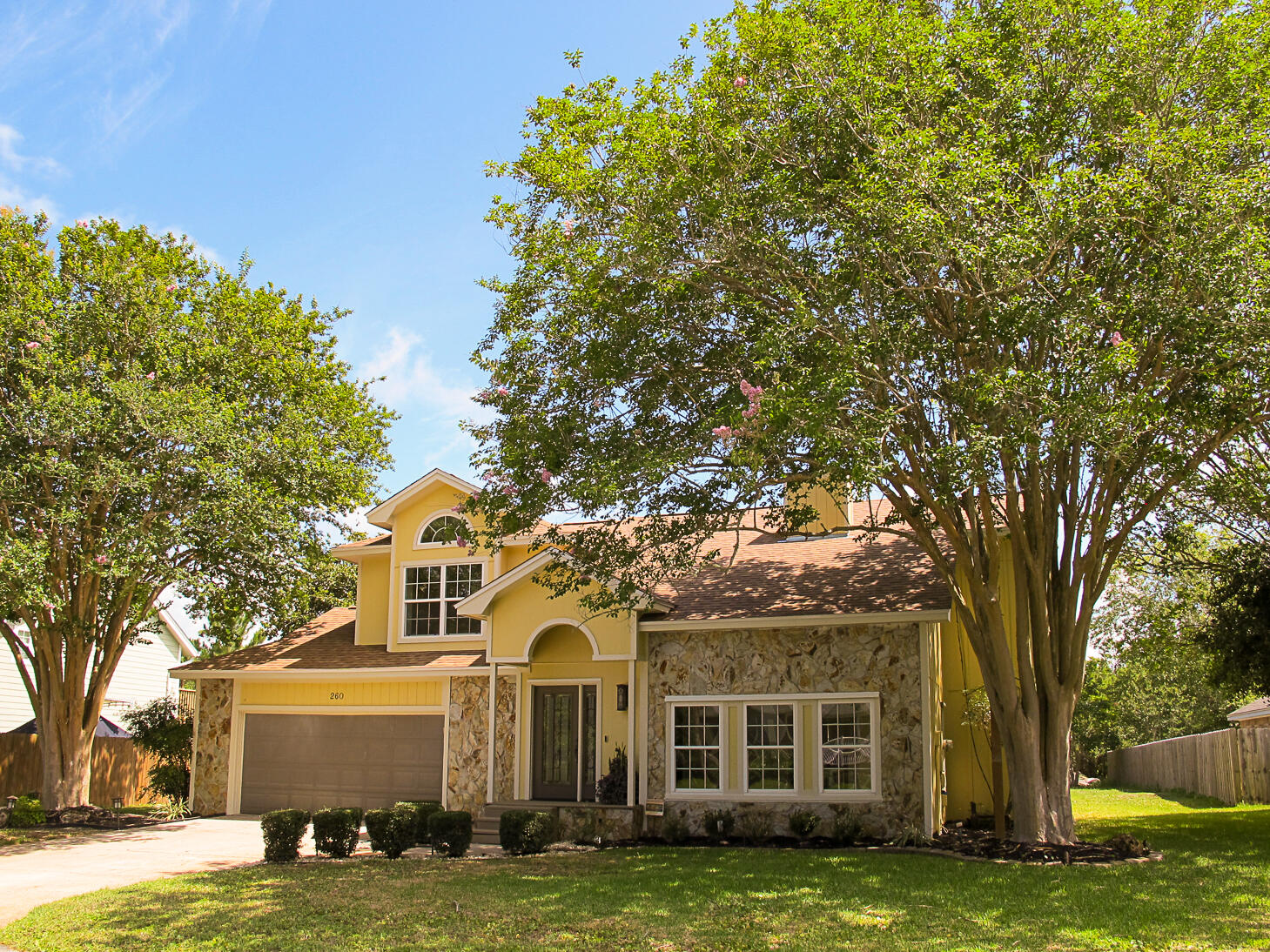 EMERALD POINTE PLAT 1 - Residential