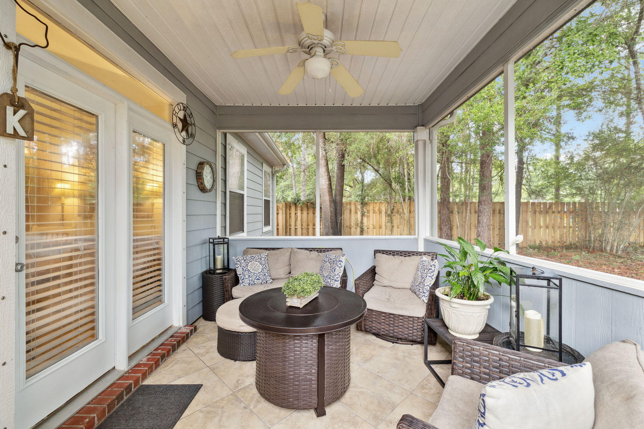 HAMMOCK BAY Symphony - Residential