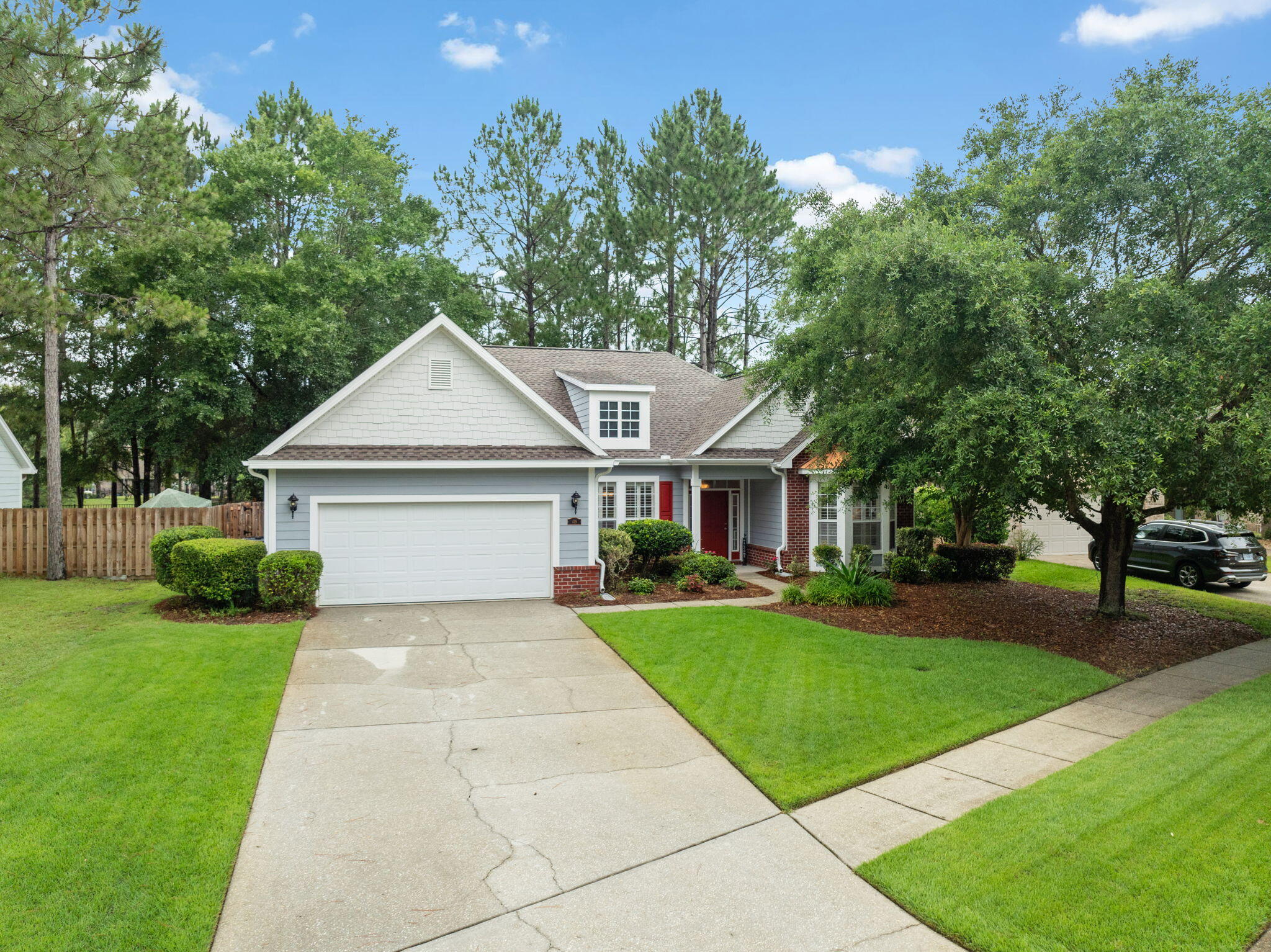 HAMMOCK BAY Symphony - Residential