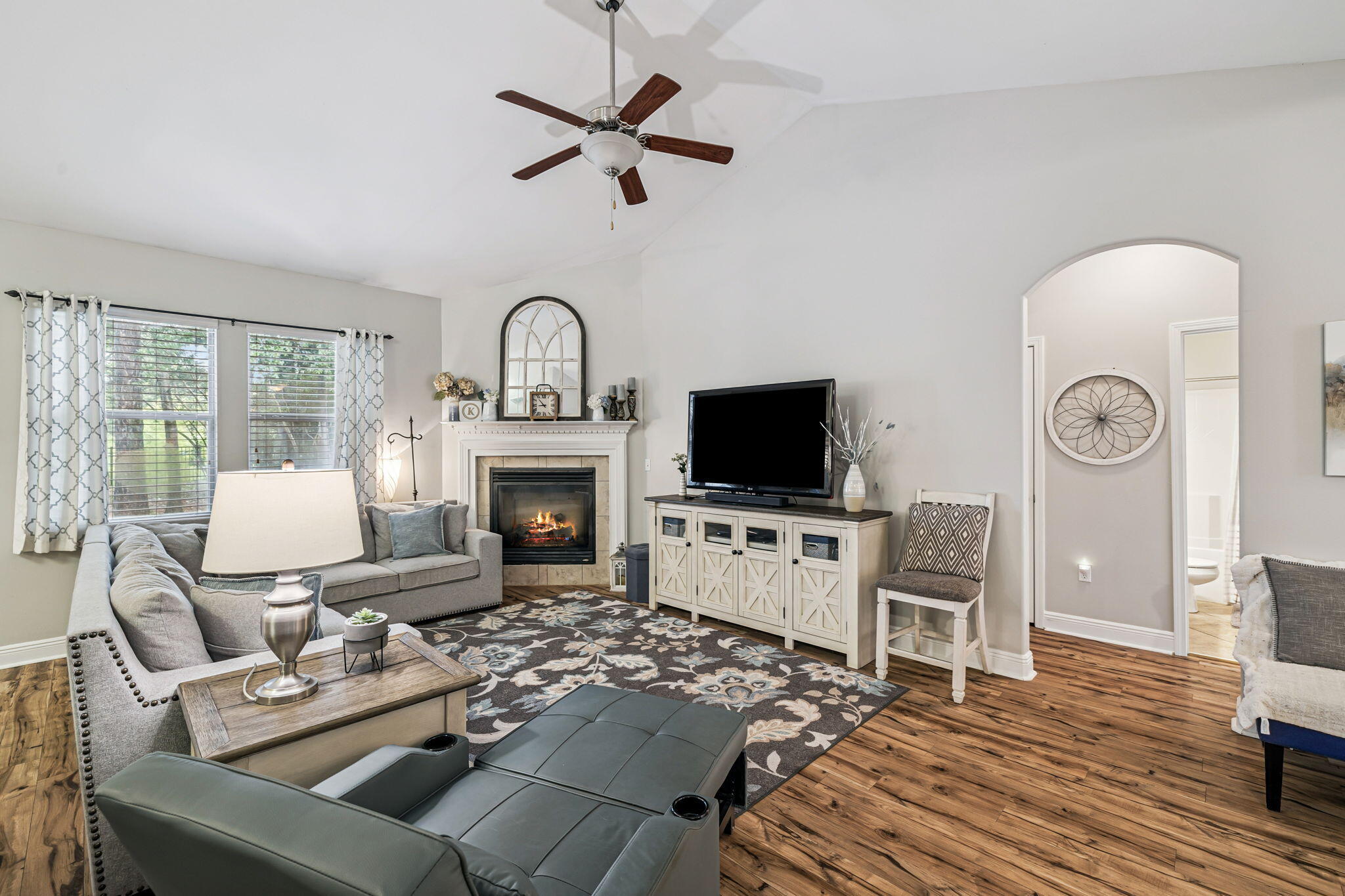 HAMMOCK BAY Symphony - Residential