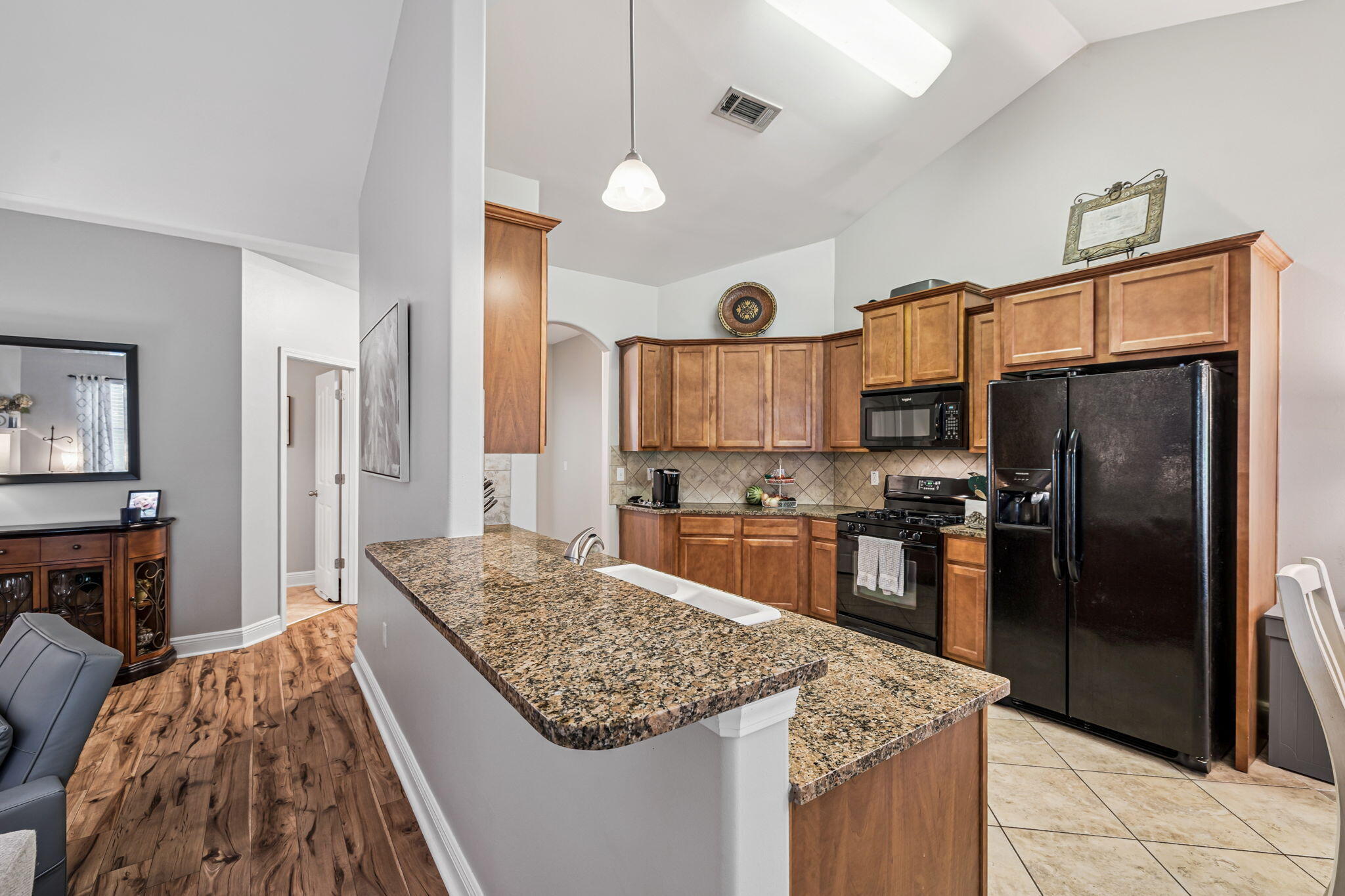 HAMMOCK BAY Symphony - Residential