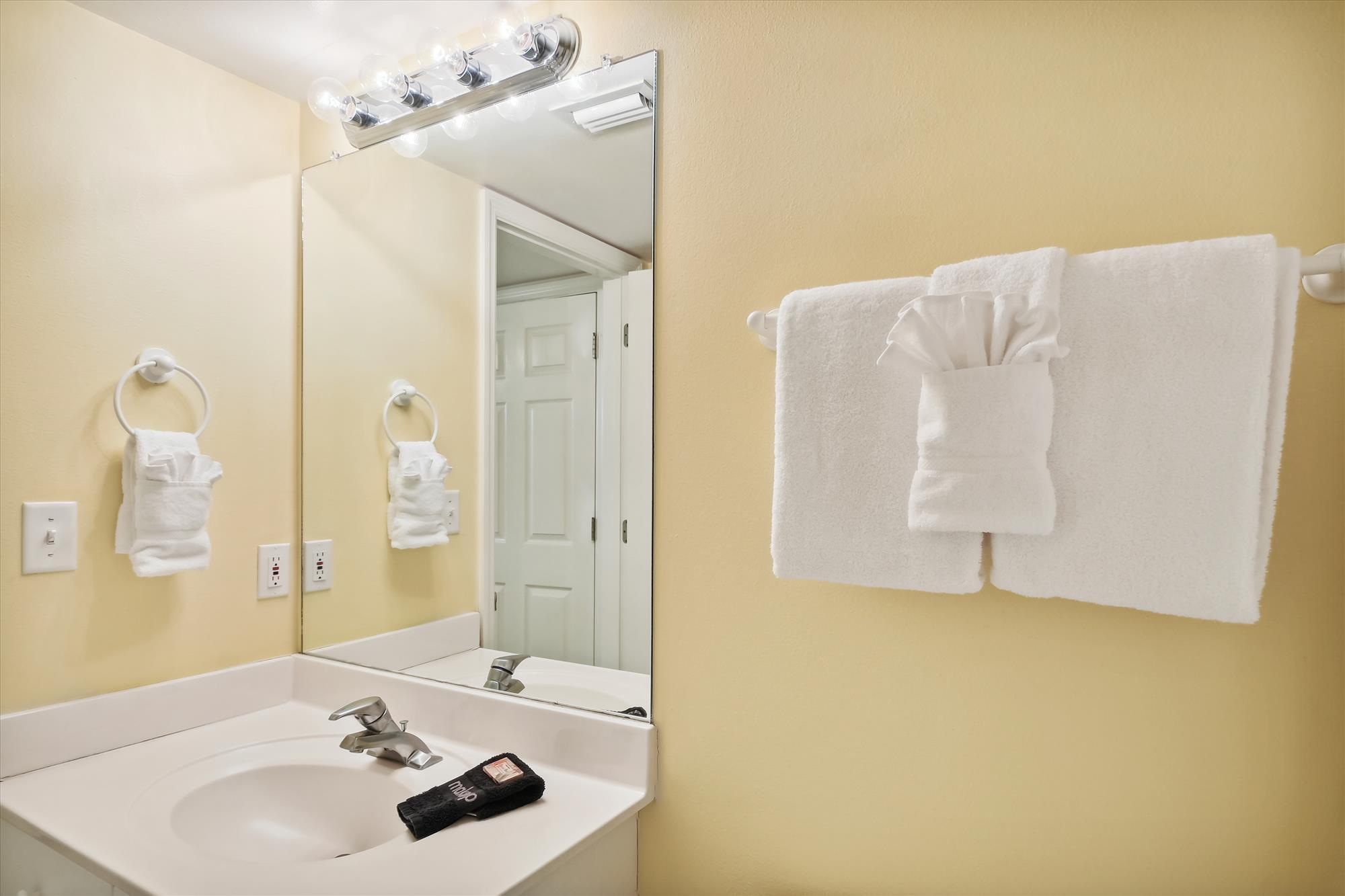 SEACREST CONDOMINIUMS - Residential
