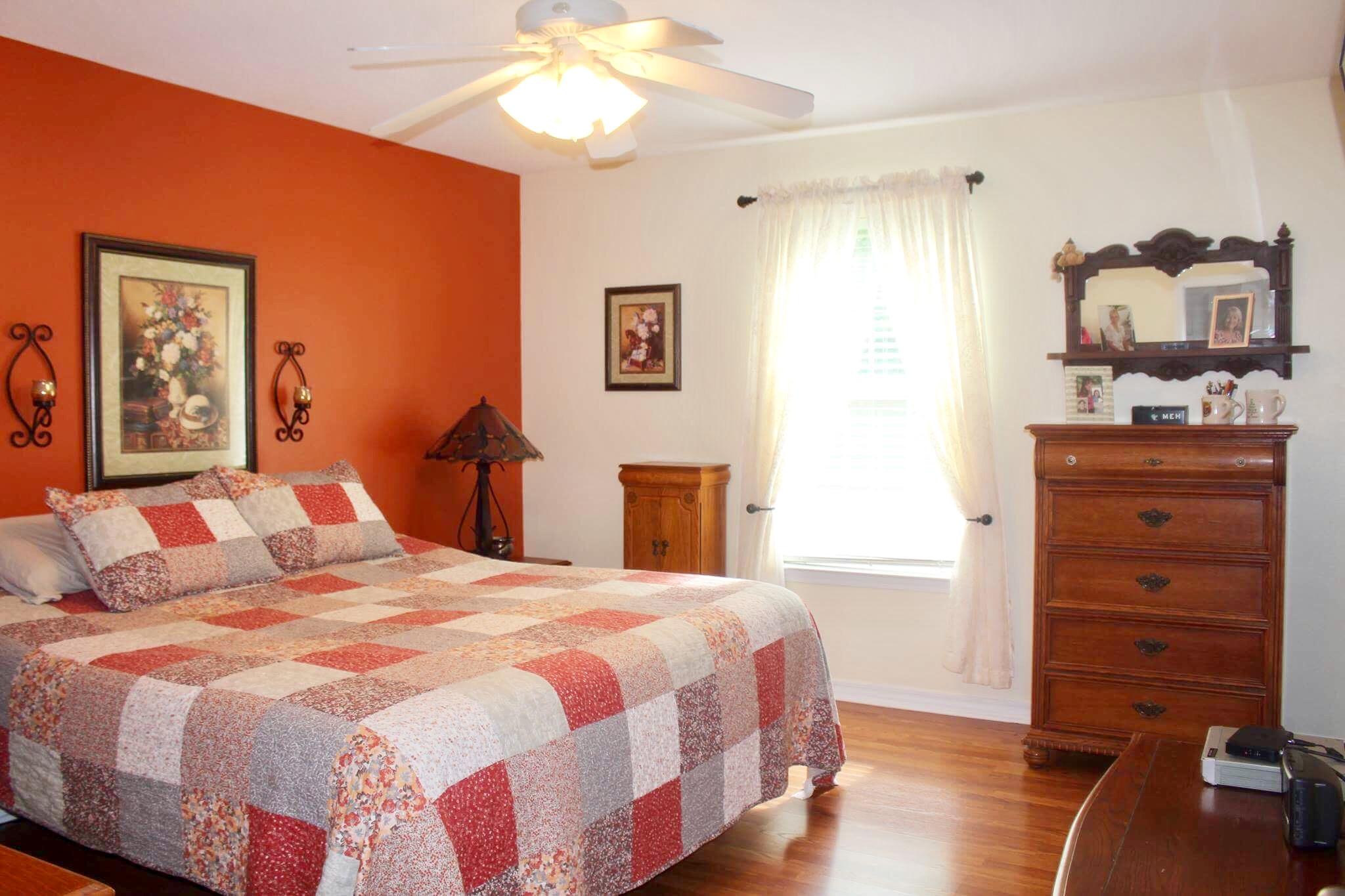 AUBURN ACRES - Residential