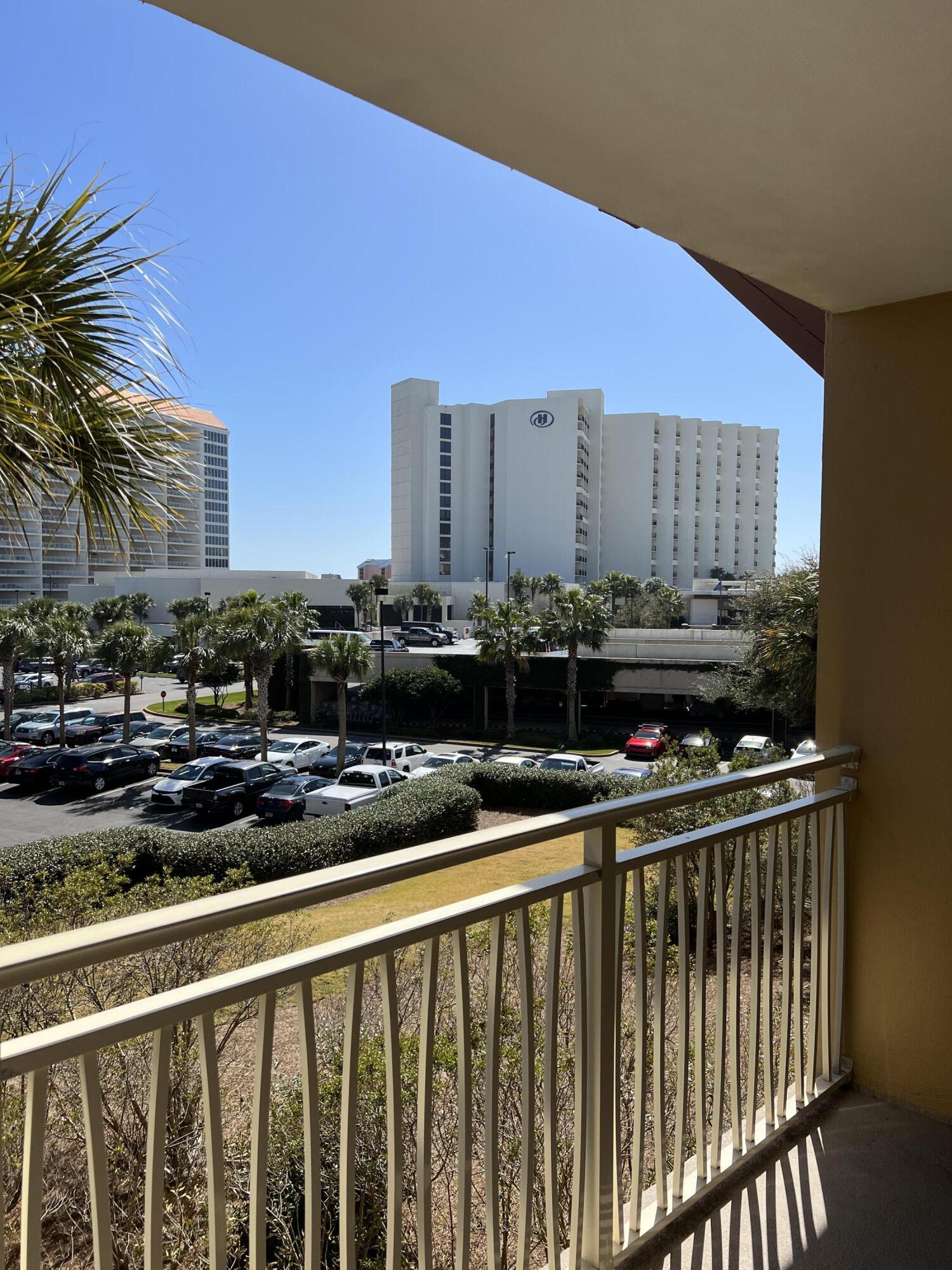 Luau II - Residential