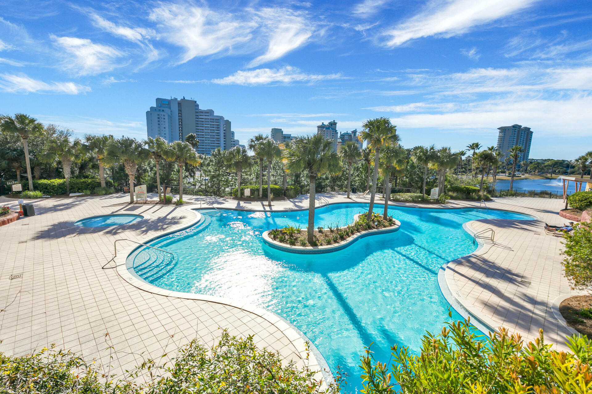 Luau II - Residential