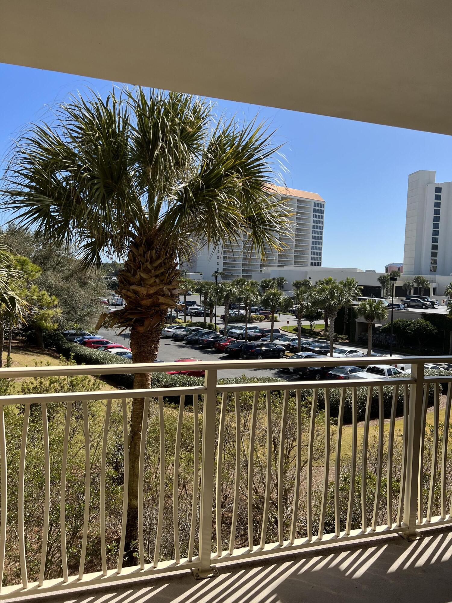 Luau II - Residential