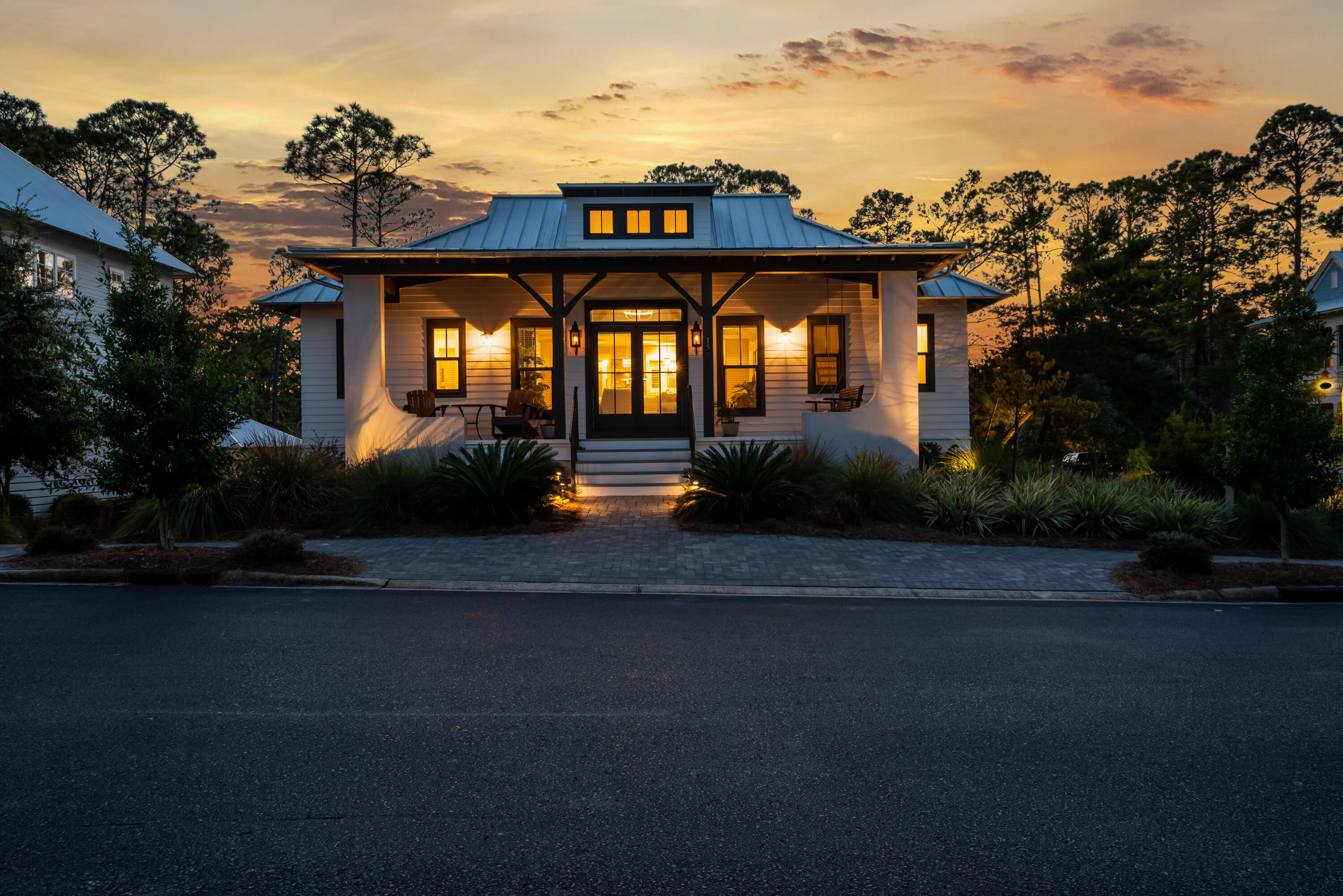 LAKESIDE AT BLUE MOUNTAIN BEACH - Residential