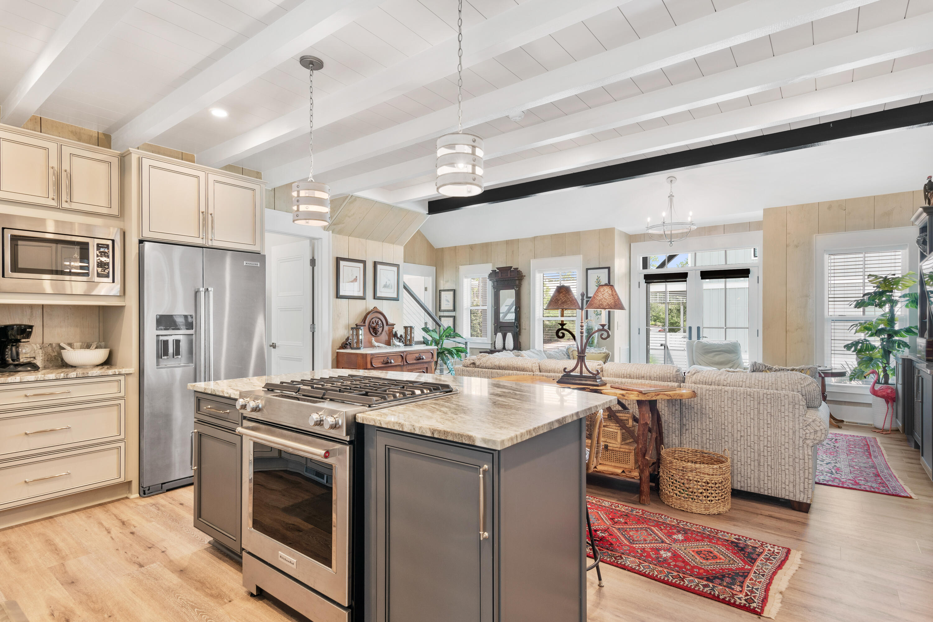 LAKESIDE AT BLUE MOUNTAIN BEACH - Residential