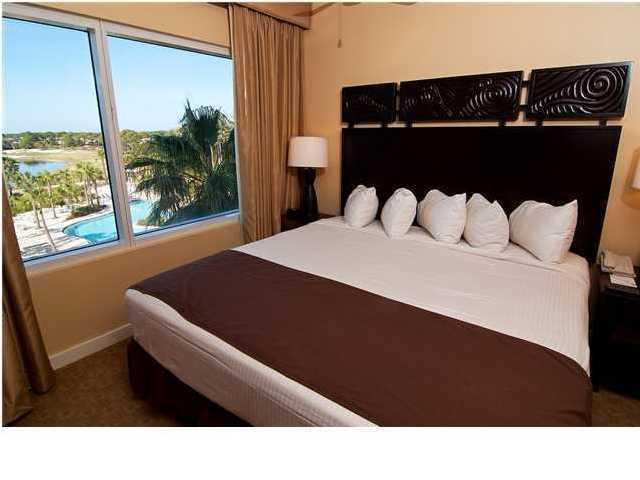 Luau PH II - Residential