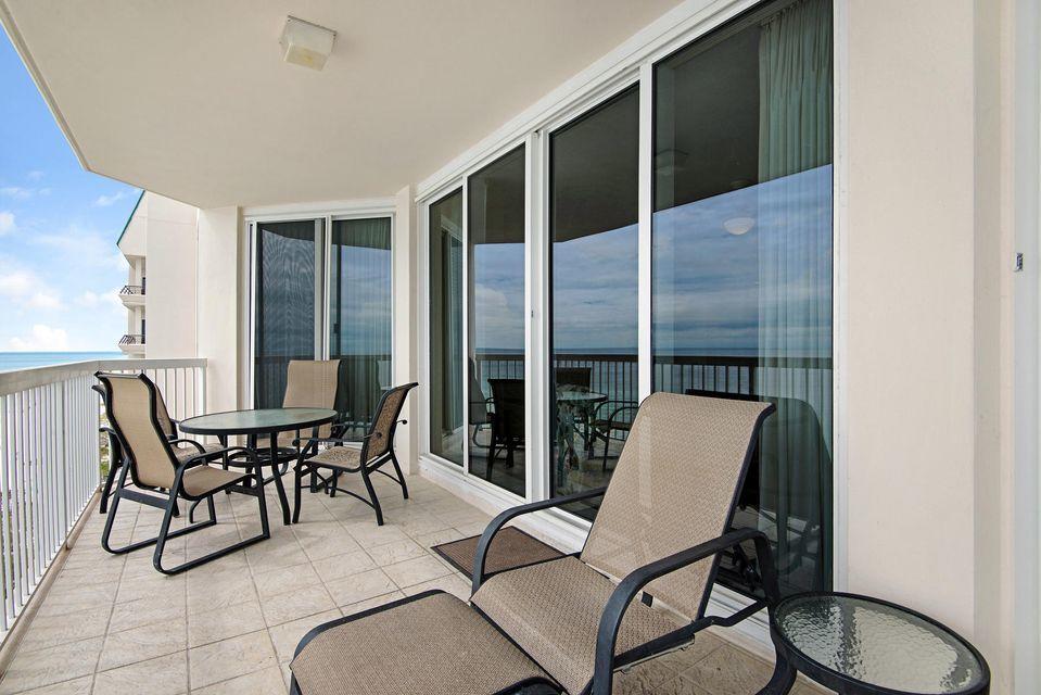 SILVER BEACH TOWERS - Residential