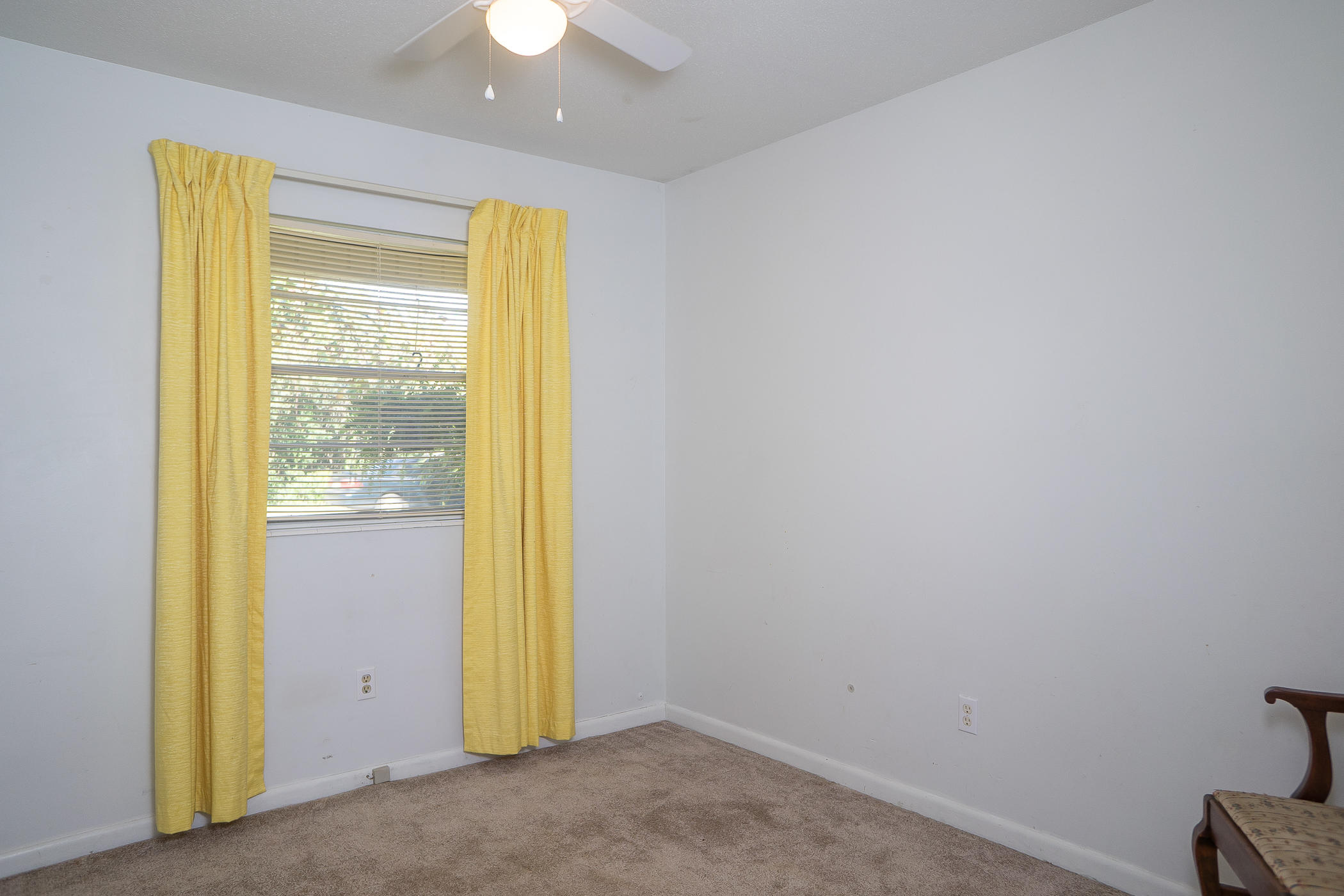 Carol Anne Manor 1st Addn - Residential