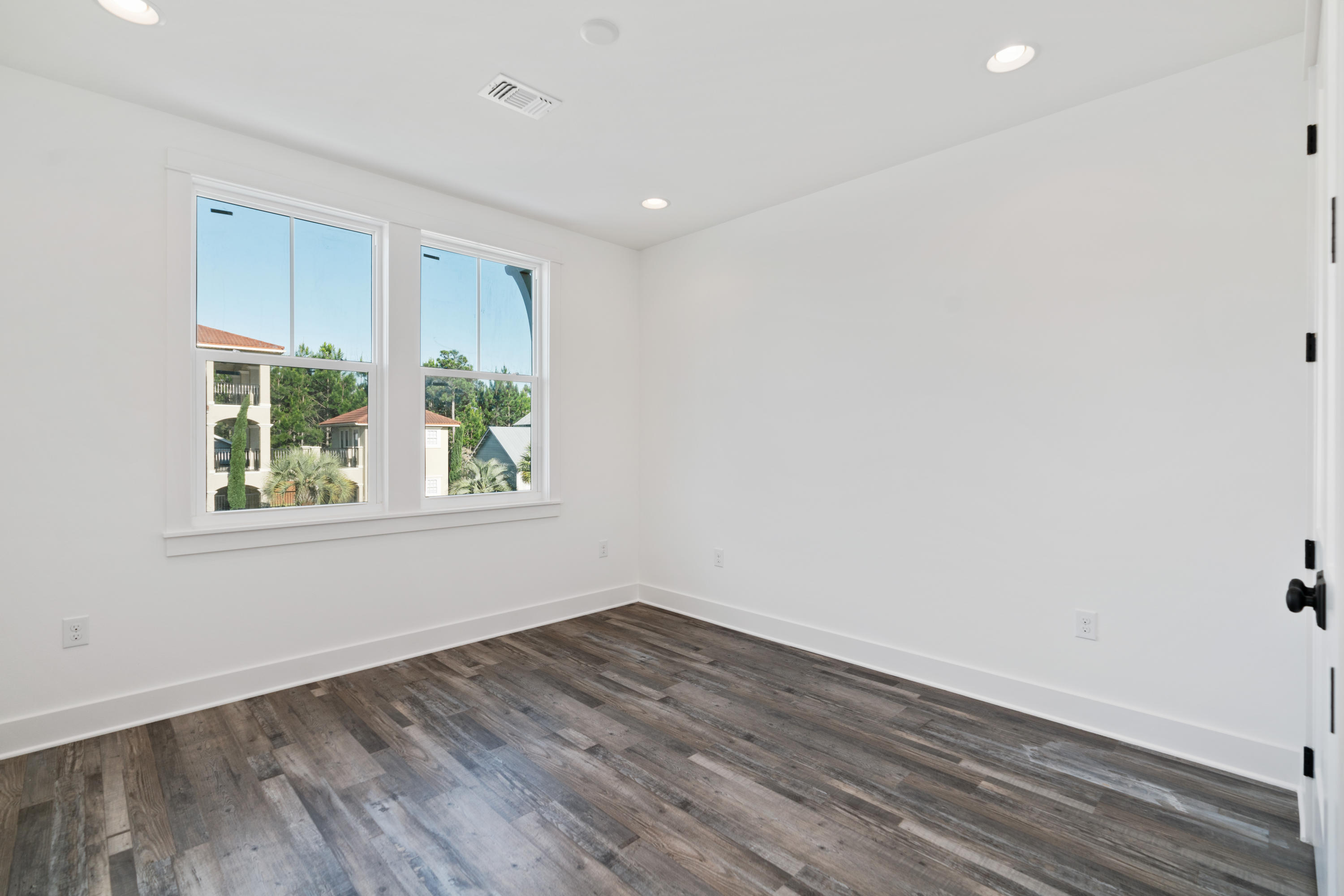 CYPRESS BREEZE PLANTATION III - Residential