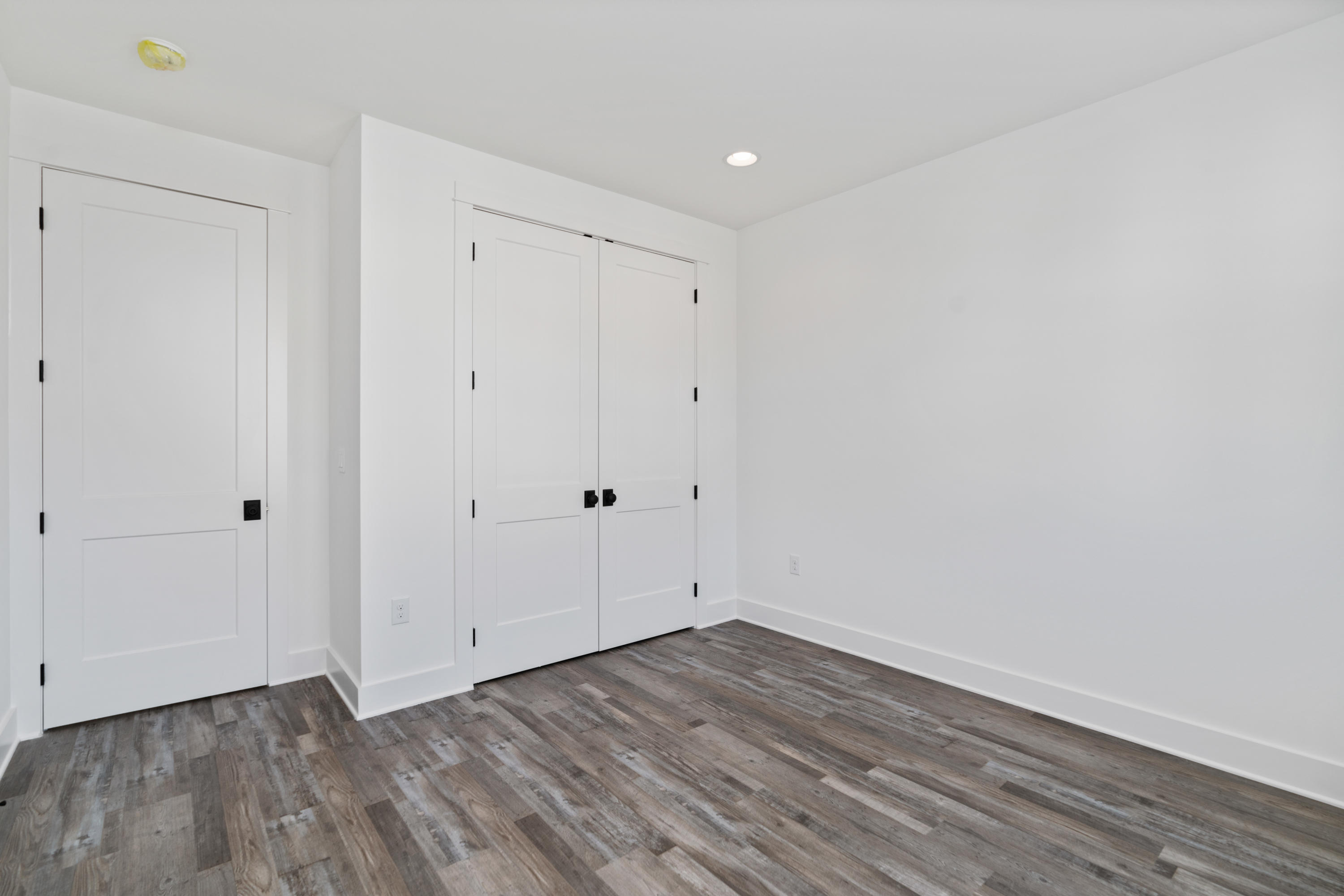 CYPRESS BREEZE PLANTATION III - Residential