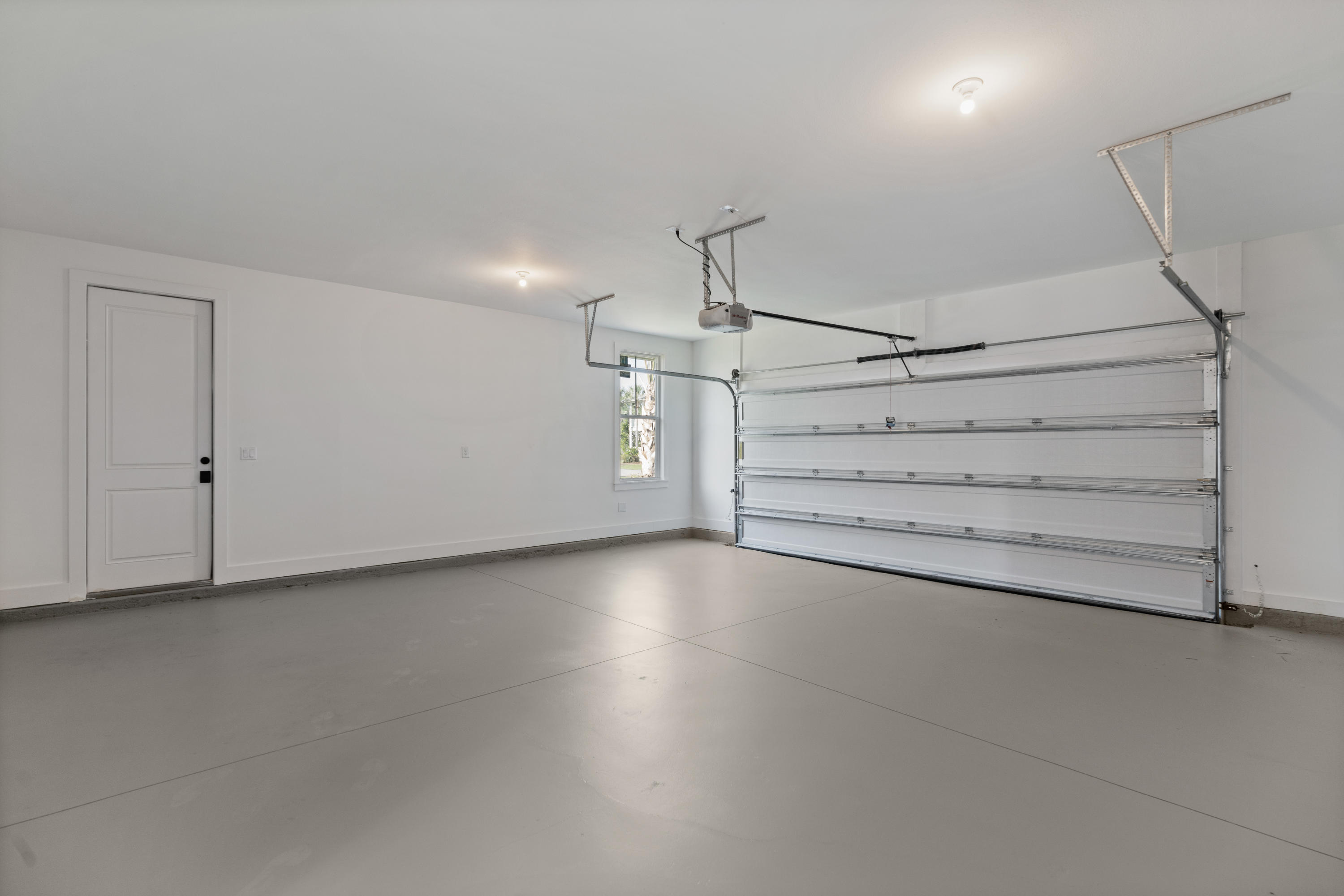 CYPRESS BREEZE PLANTATION III - Residential