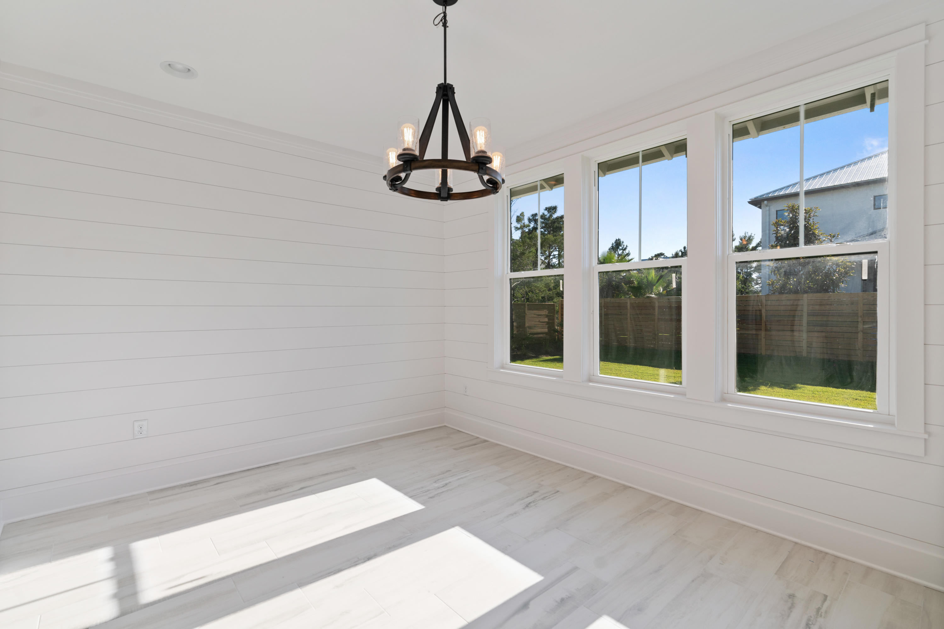 CYPRESS BREEZE PLANTATION III - Residential