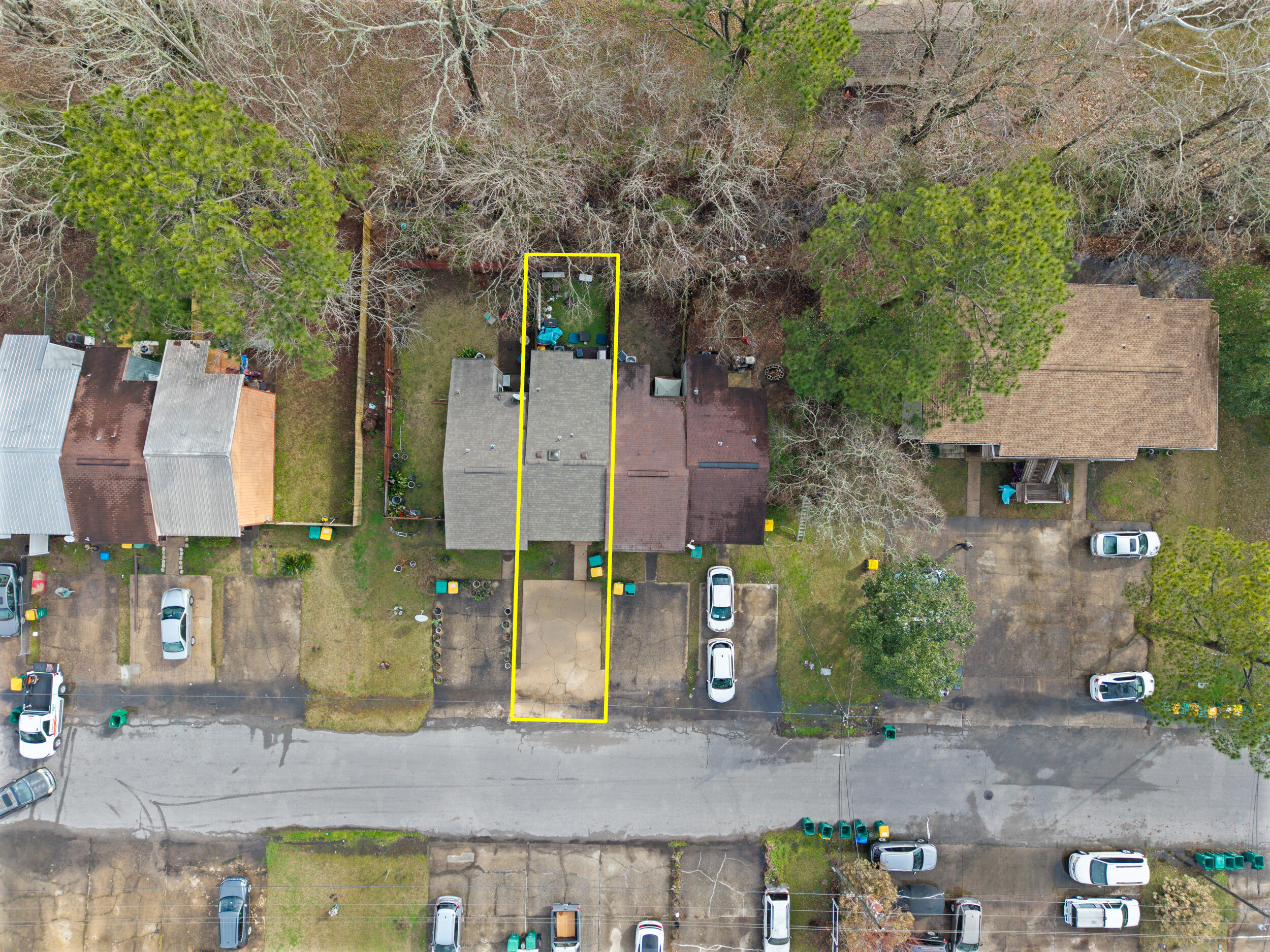 LEESA JENNIFER ACRES - Residential