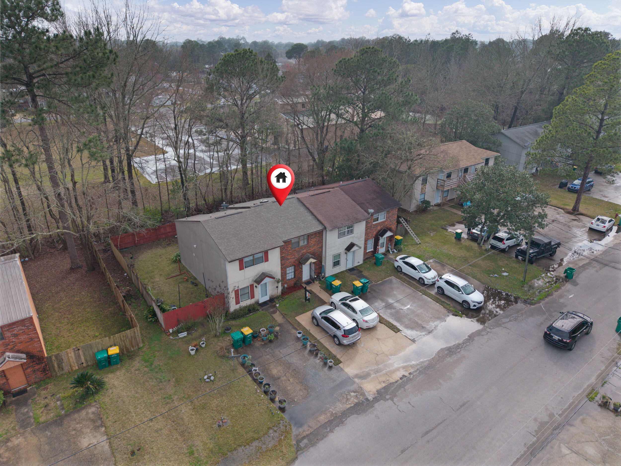 LEESA JENNIFER ACRES - Residential