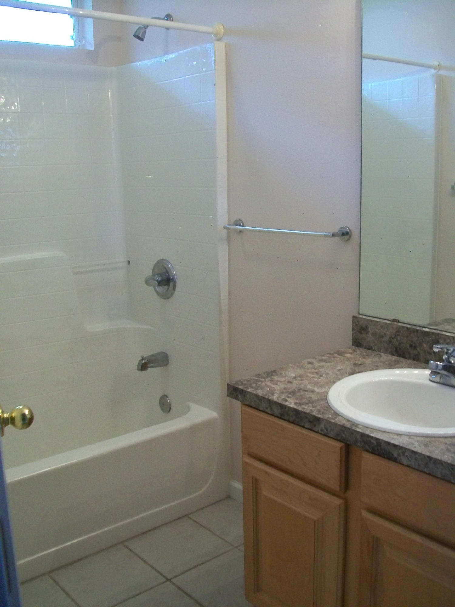 MILLERS RUN AT BLUEWATER BAY - Residential Lease