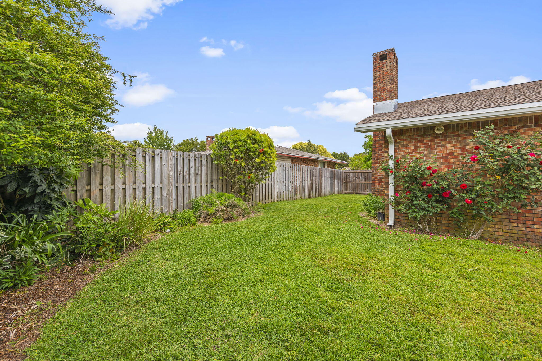 LAKE LORRAINE ESTATES - Residential