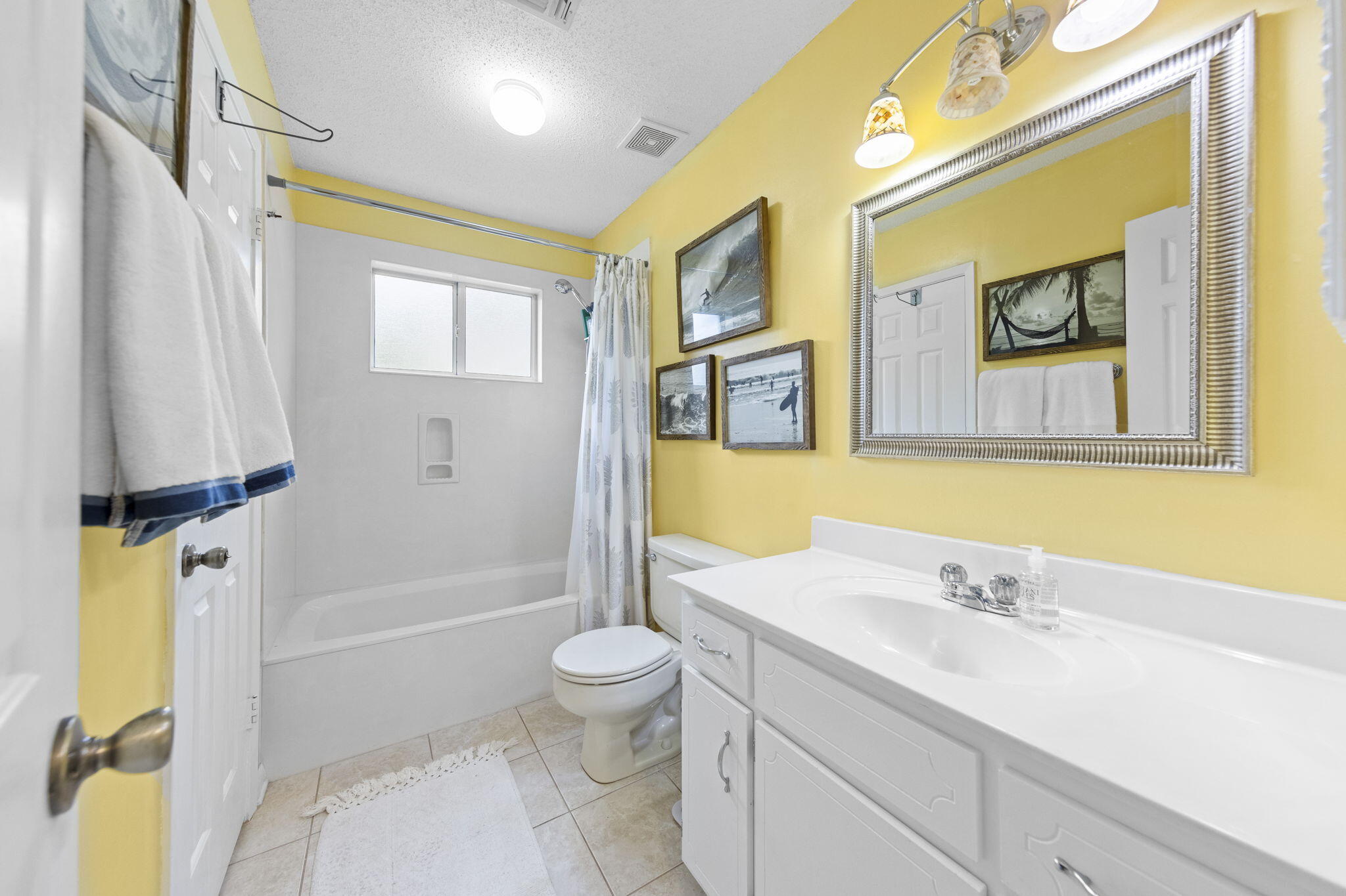 LAKE LORRAINE ESTATES - Residential