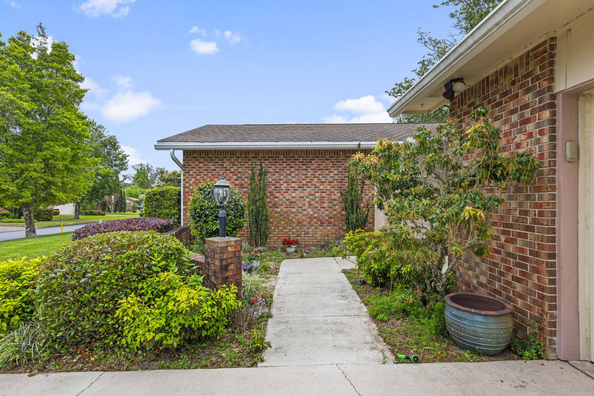 LAKE LORRAINE ESTATES - Residential