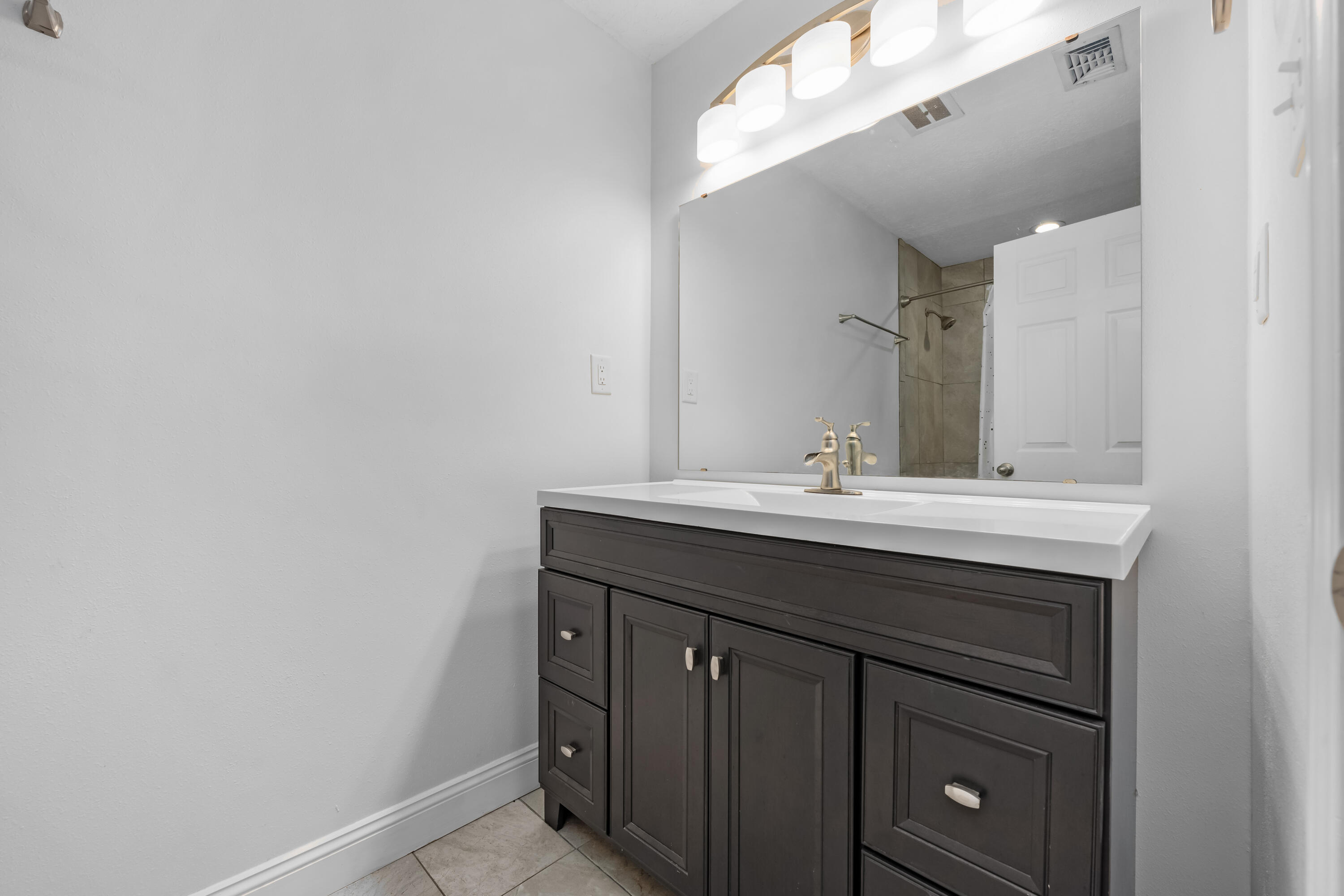 COLONY ESTATES 3RD ADDN - Residential