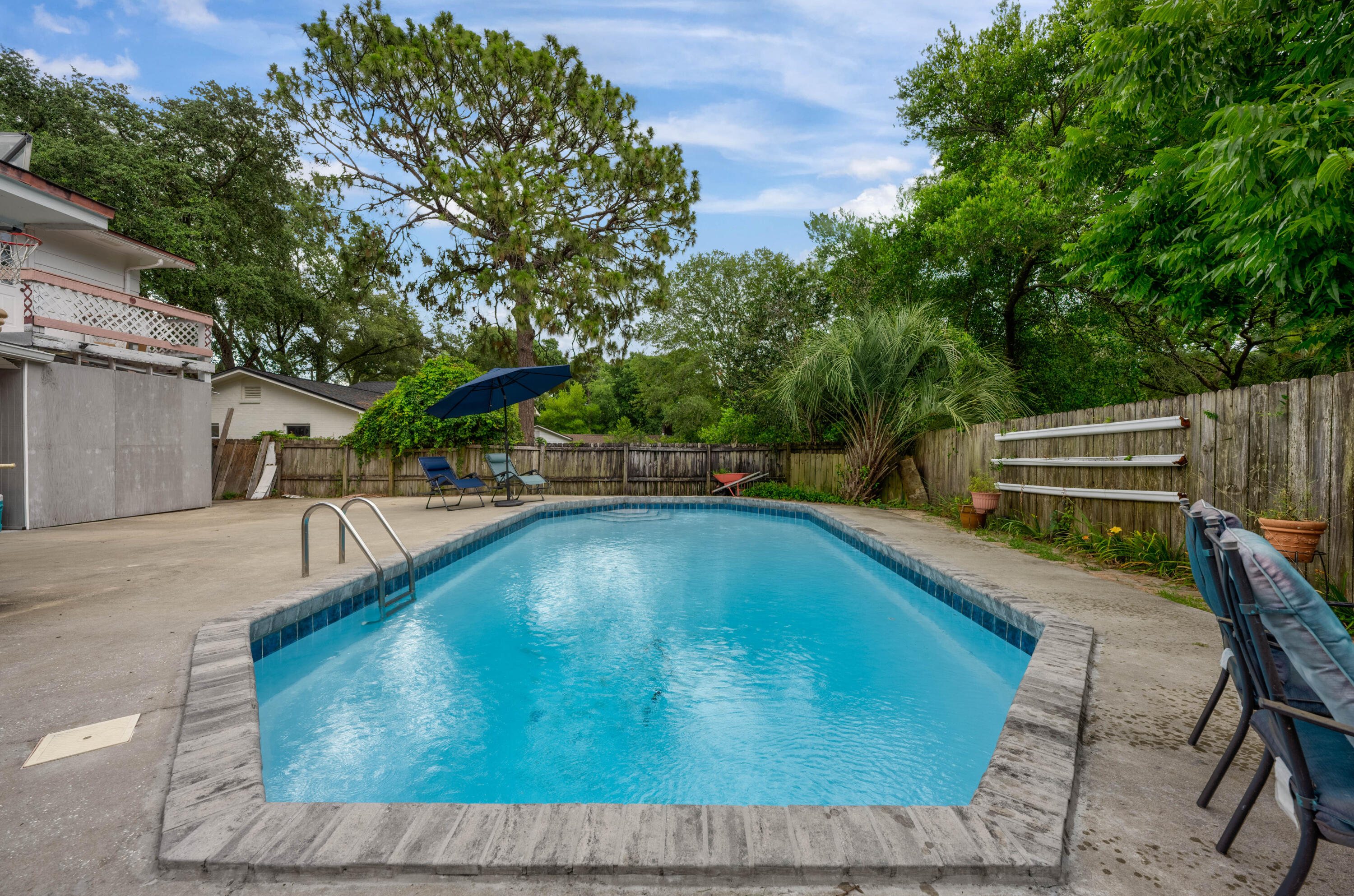 COLONY ESTATES 3RD ADDN - Residential