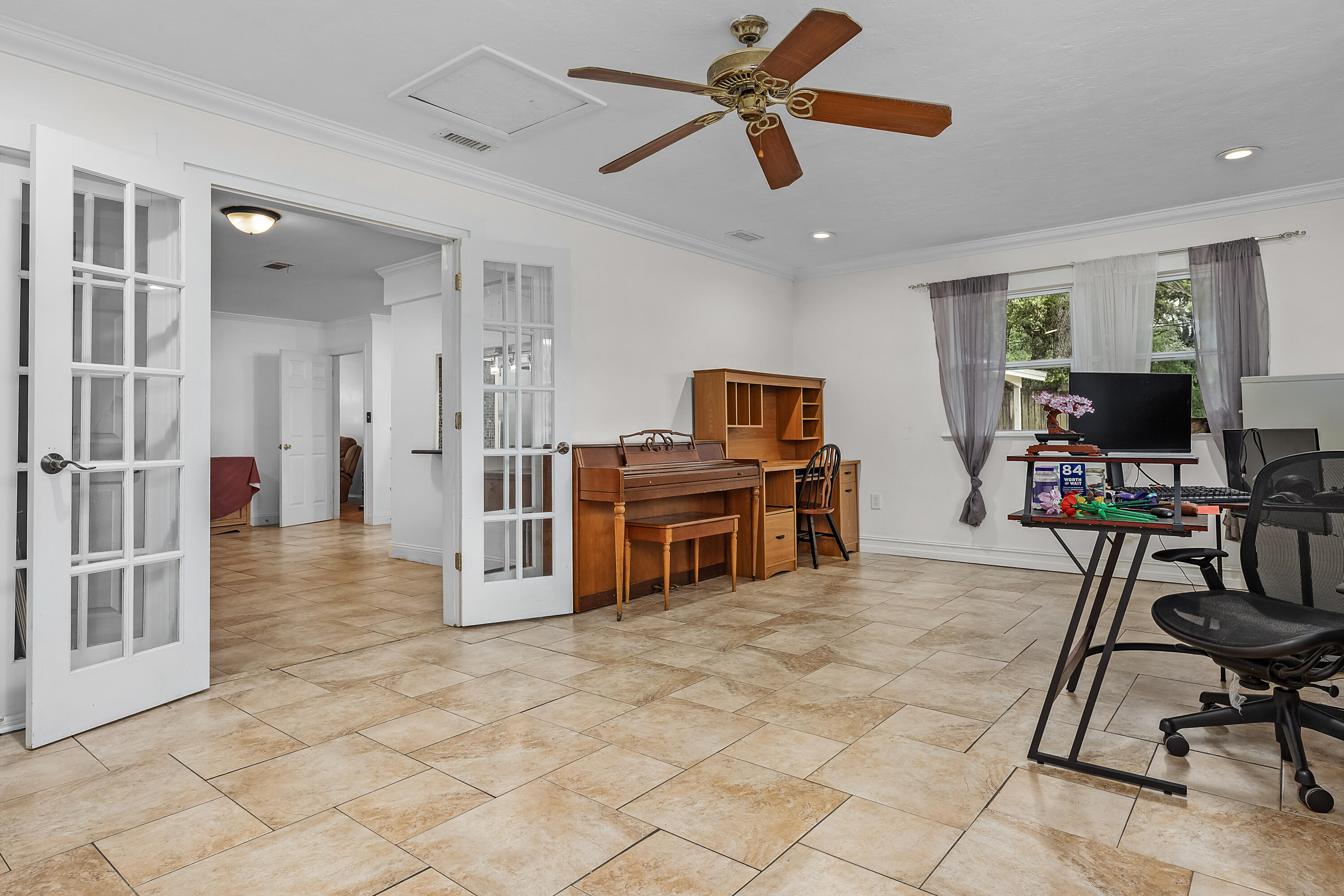 COLONY ESTATES 3RD ADDN - Residential