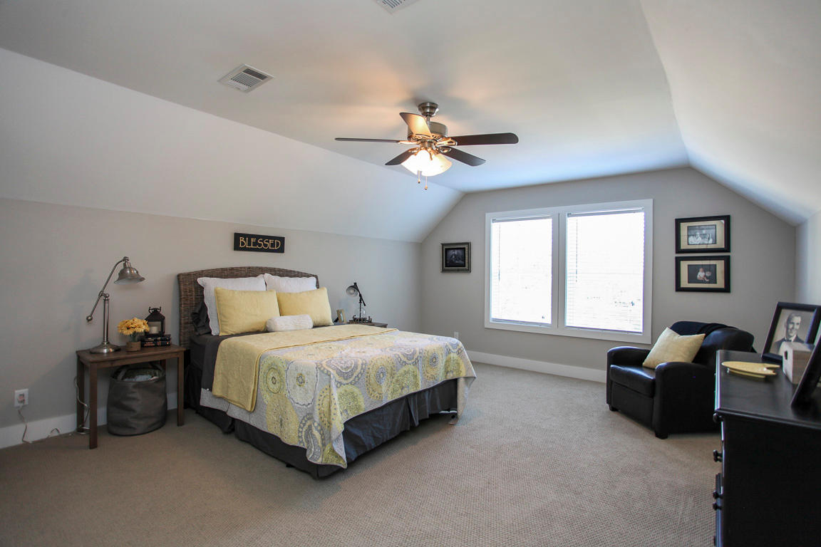 EASTERN LAKE S/D - Residential