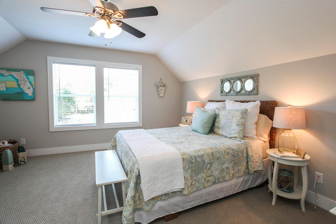 EASTERN LAKE S/D - Residential