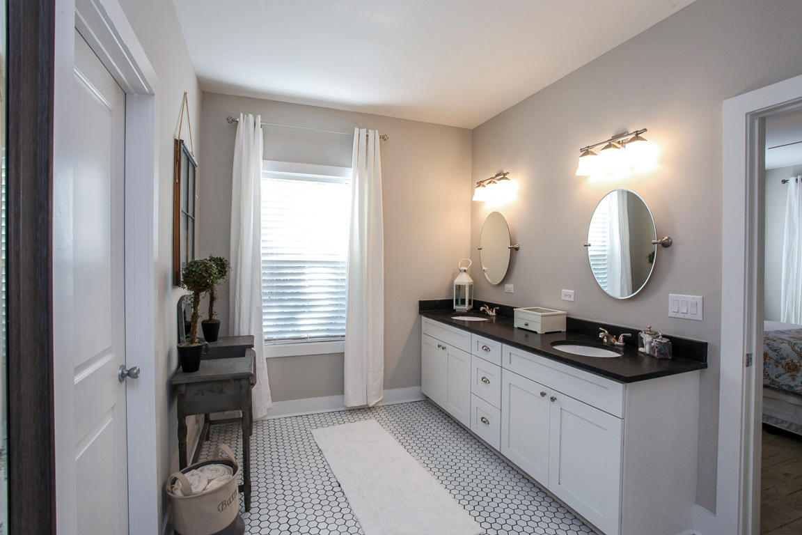 EASTERN LAKE S/D - Residential