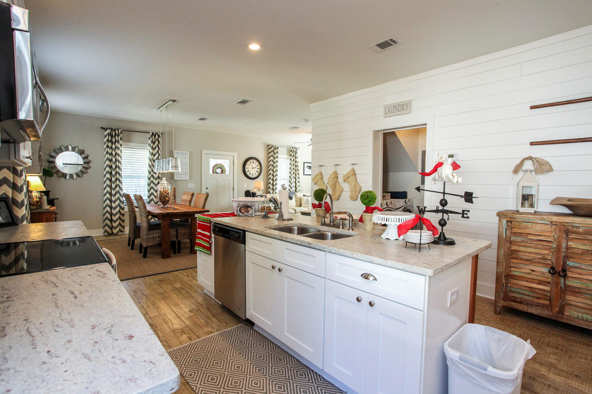 EASTERN LAKE S/D - Residential