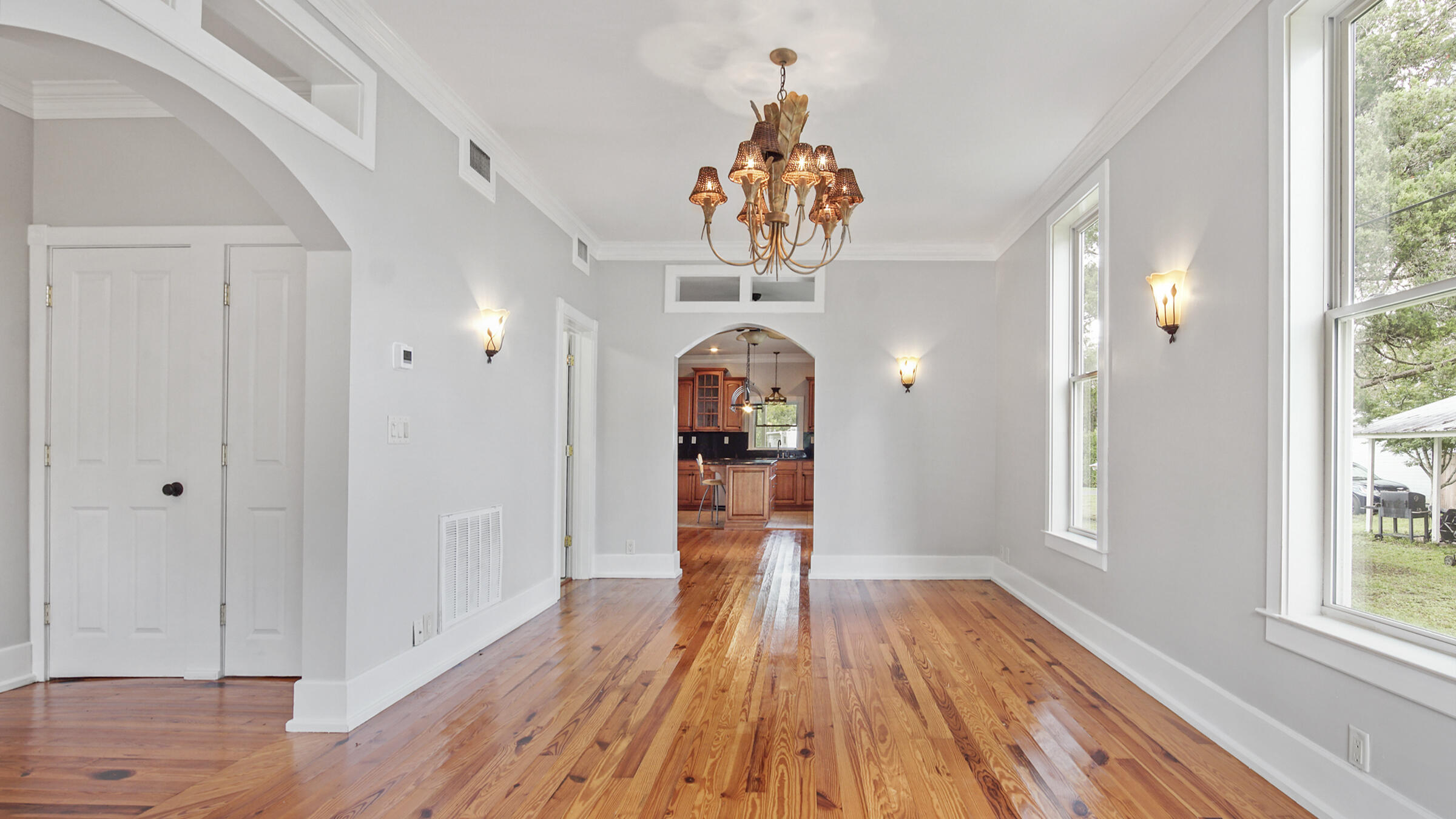 TOWN OF DEFUNIAK SPRINGS - Residential