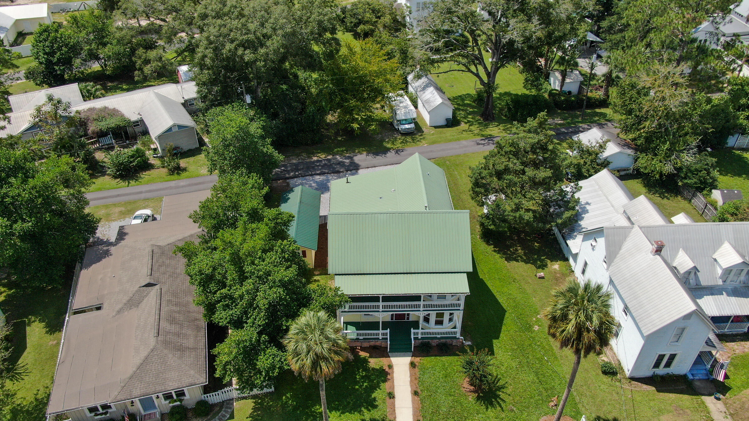 TOWN OF DEFUNIAK SPRINGS - Residential