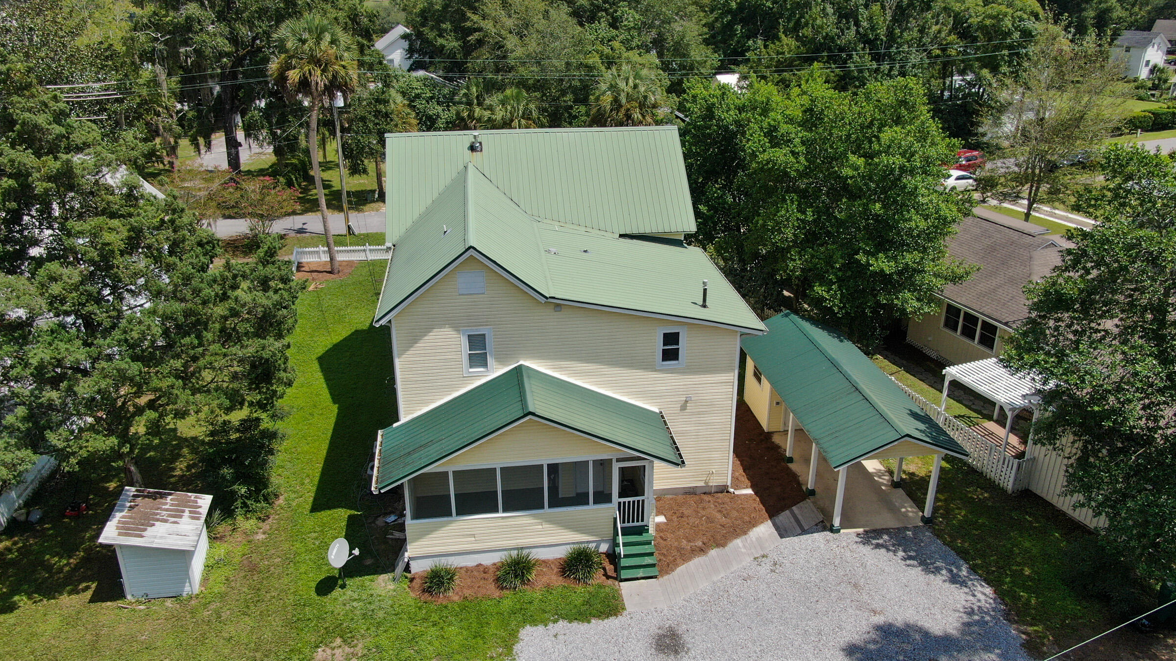TOWN OF DEFUNIAK SPRINGS - Residential
